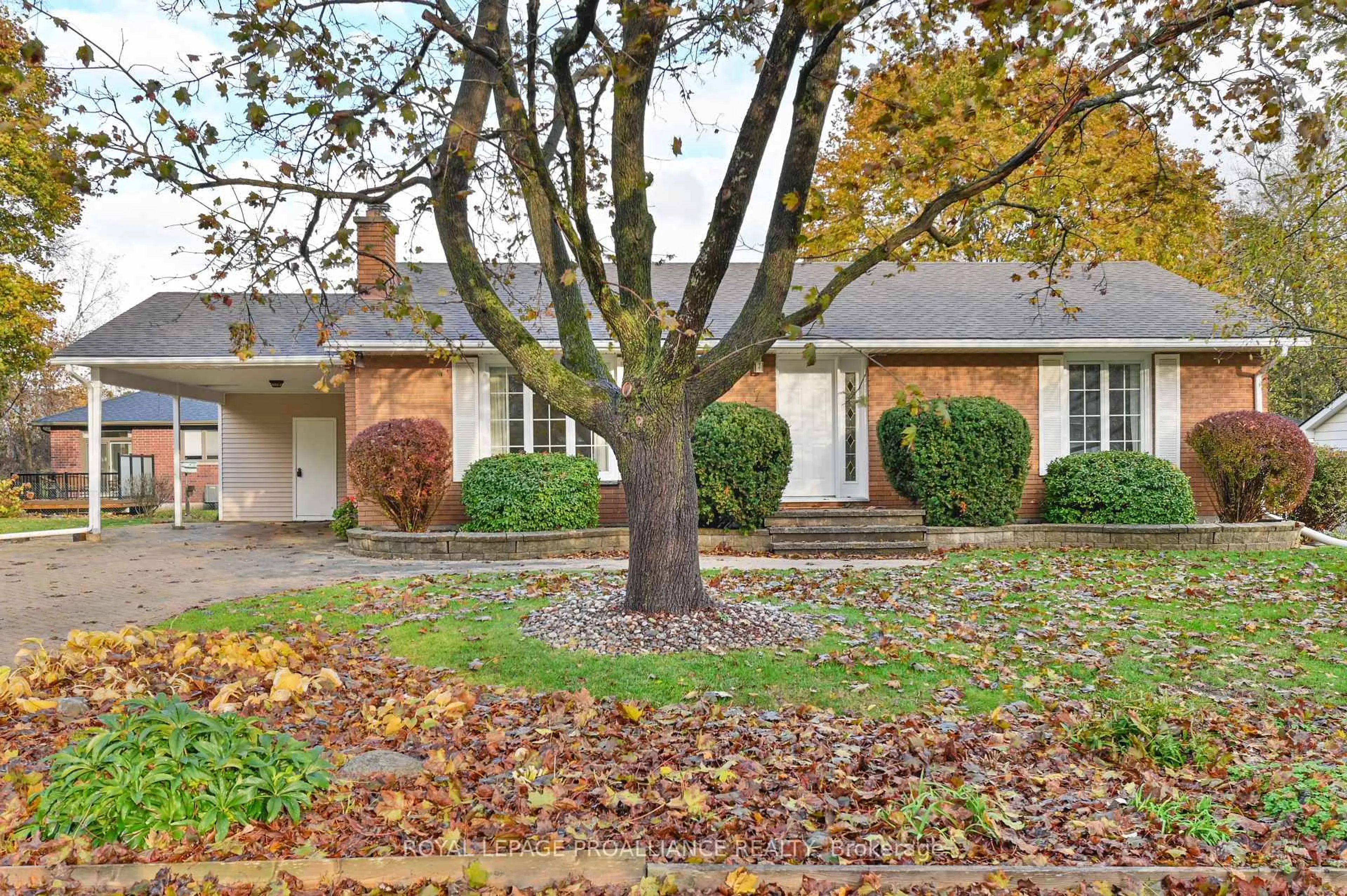 Unknown for 7 North Dr, Brighton Ontario K0K 1H0