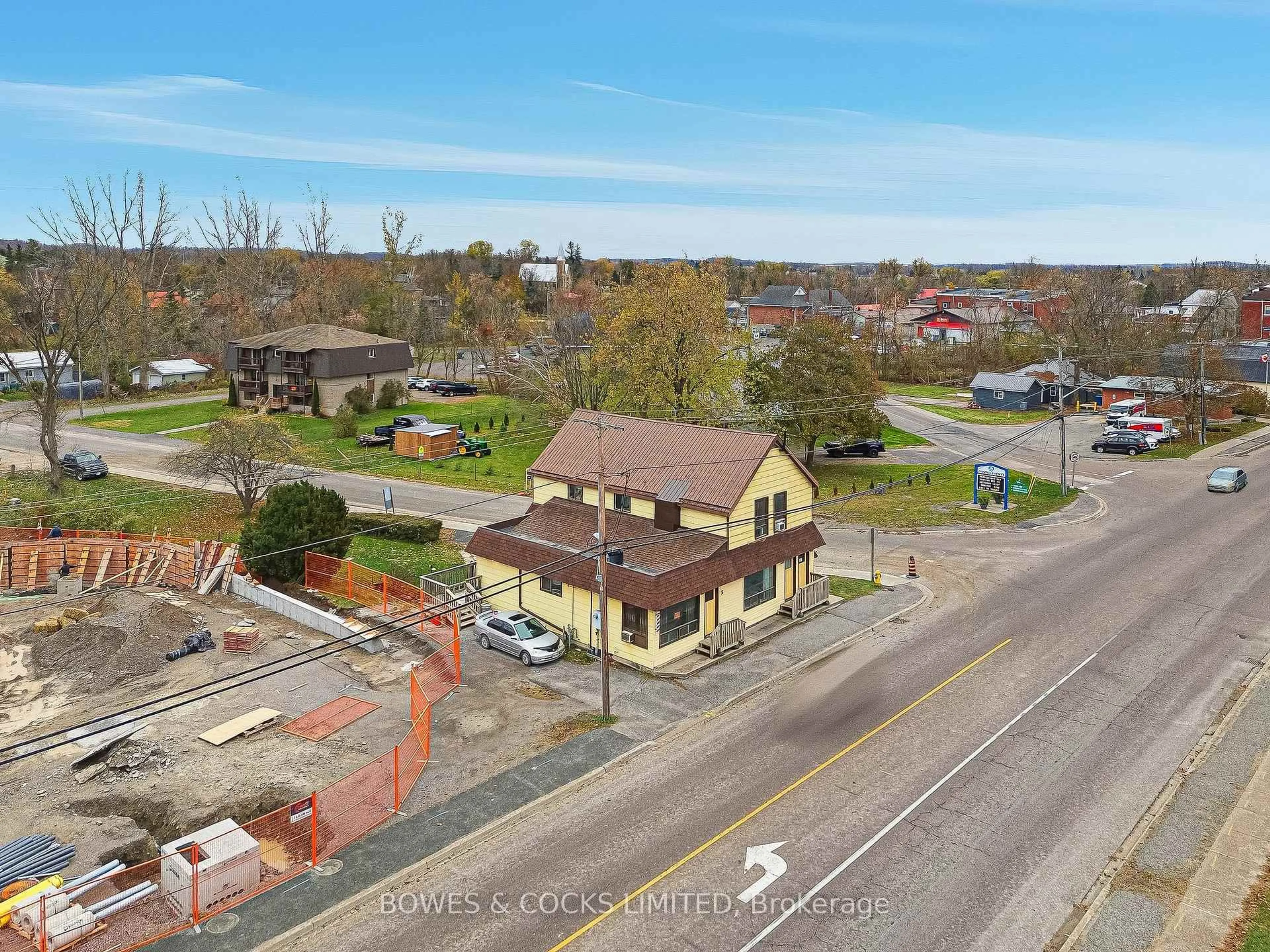 A pic from outside/outdoor area/front of a property/back of a property/a pic from drone, street for 4289 Highway 7, Asphodel-Norwood Ontario K0L 2V0