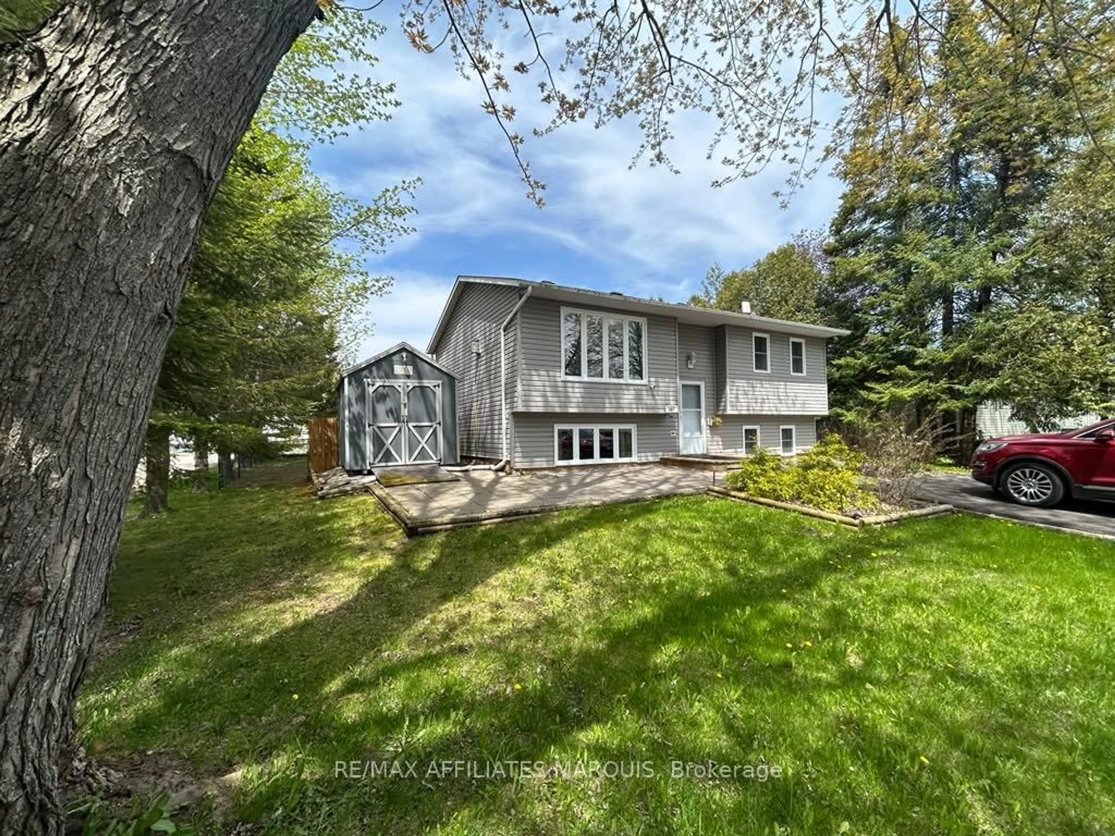 A pic from outside/outdoor area/front of a property/back of a property/a pic from drone, water/lake/river/ocean view for 26 Salmon Side Rd #107, Rideau Lakes Ontario K7A 4S5