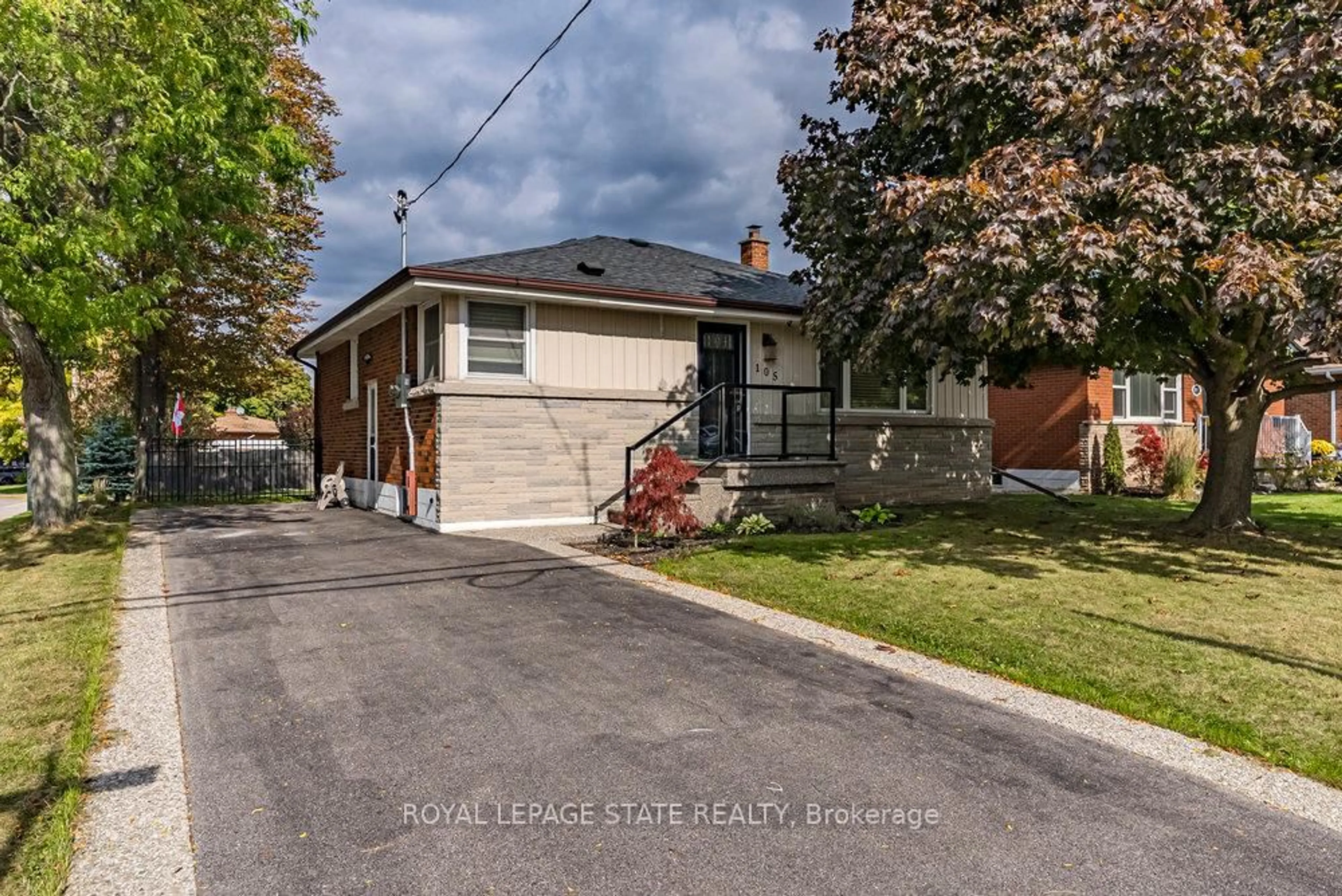 Unknown for 105 McElroy Rd, Hamilton Ontario L9A 1Z1