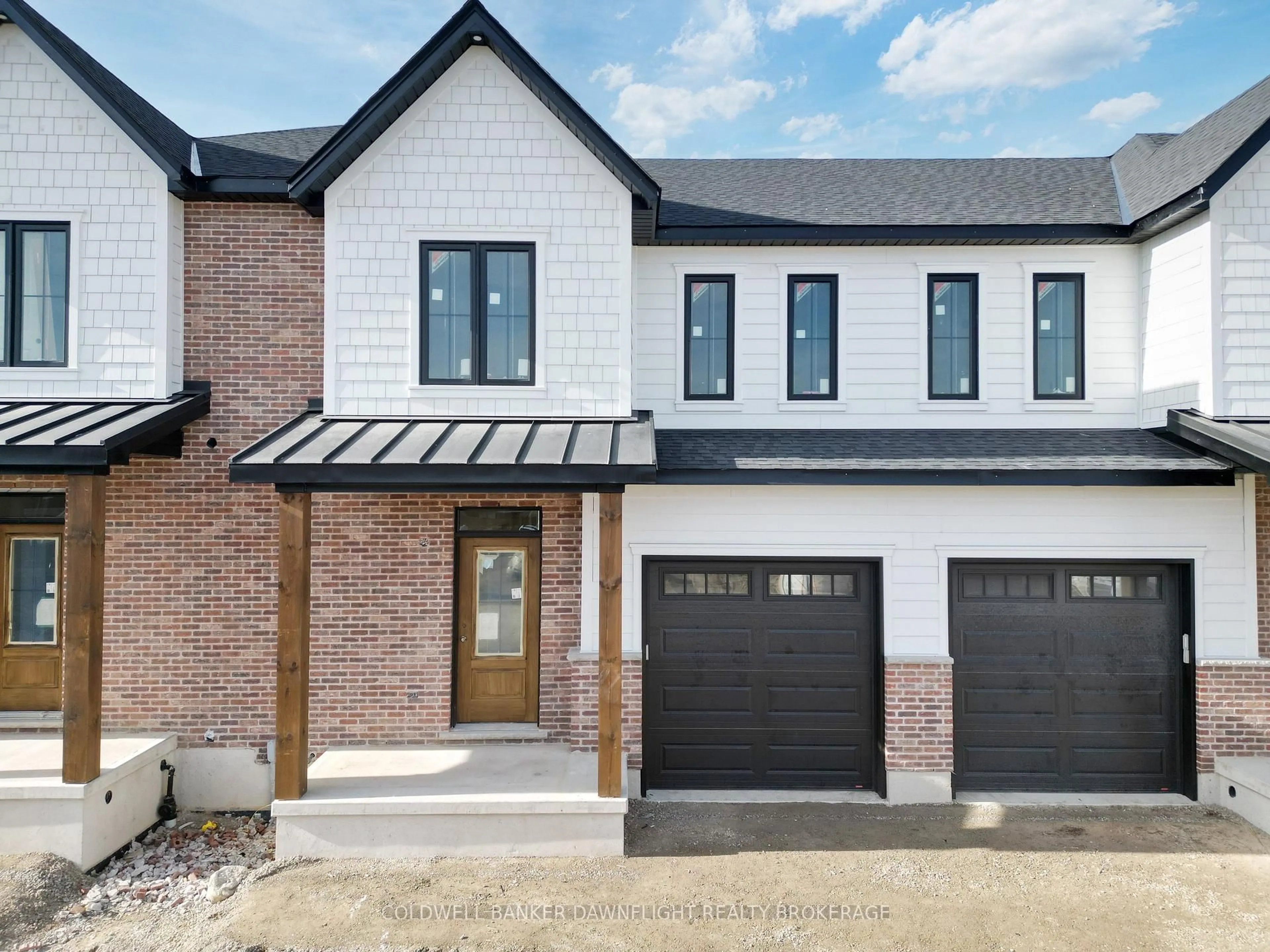 Home with brick exterior material, street for 147 Scotts Dr #18, Lucan Biddulph Ontario N0M 2J0