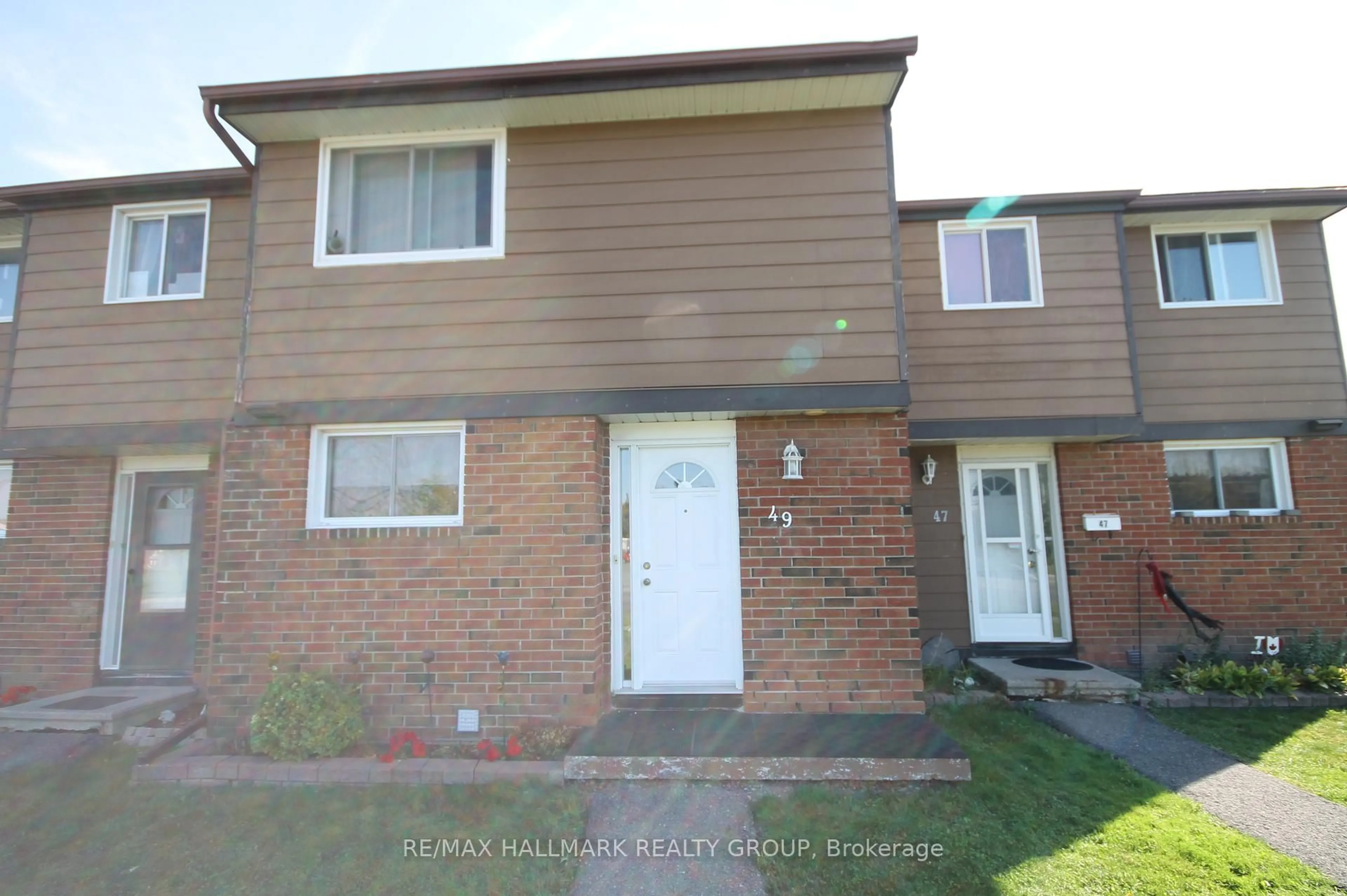 Unknown for 49 Bellman Dr, Ottawa Ontario K2H 8S4