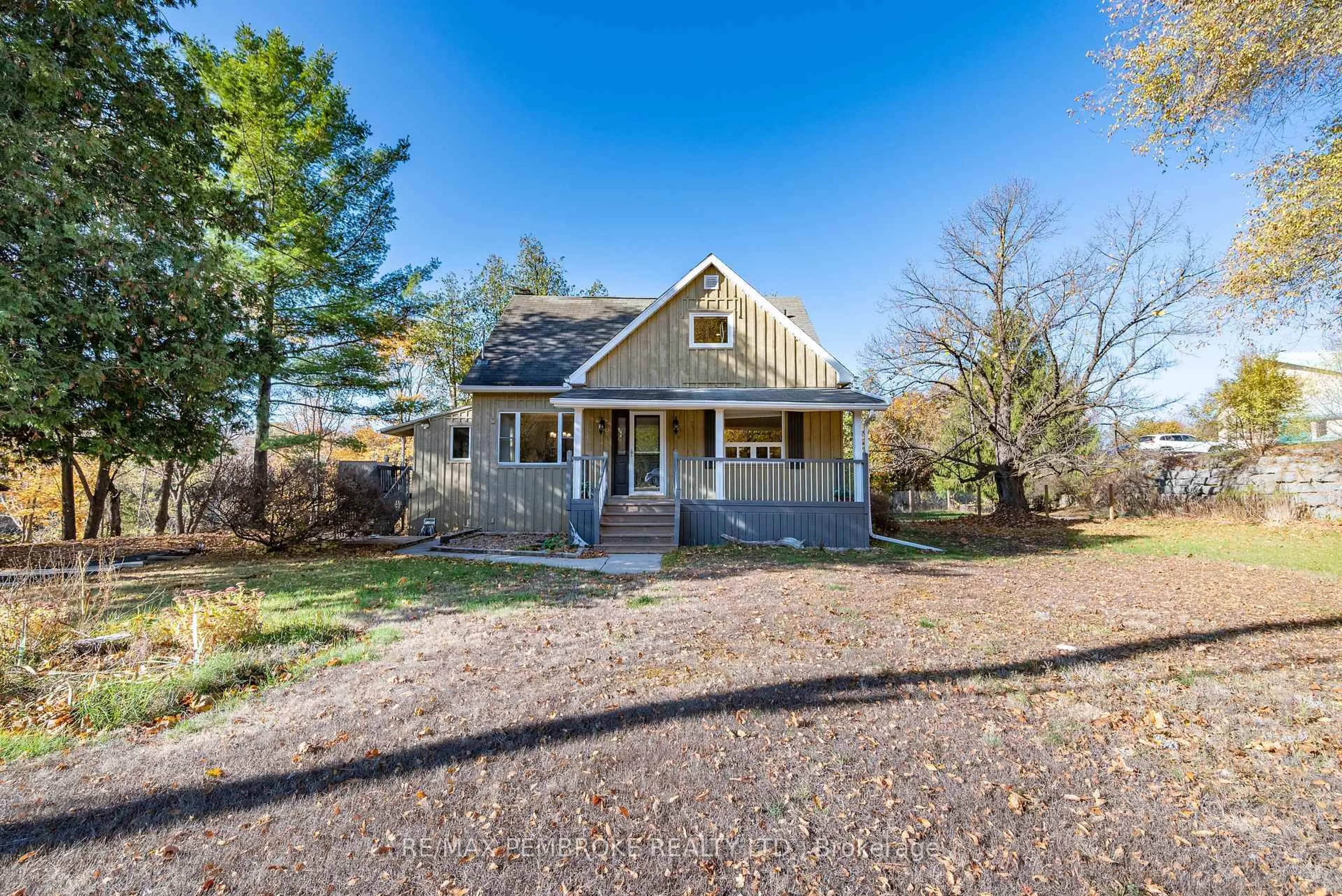 Unknown for 1793 Mill St, Eganville Ontario K0J 1T0