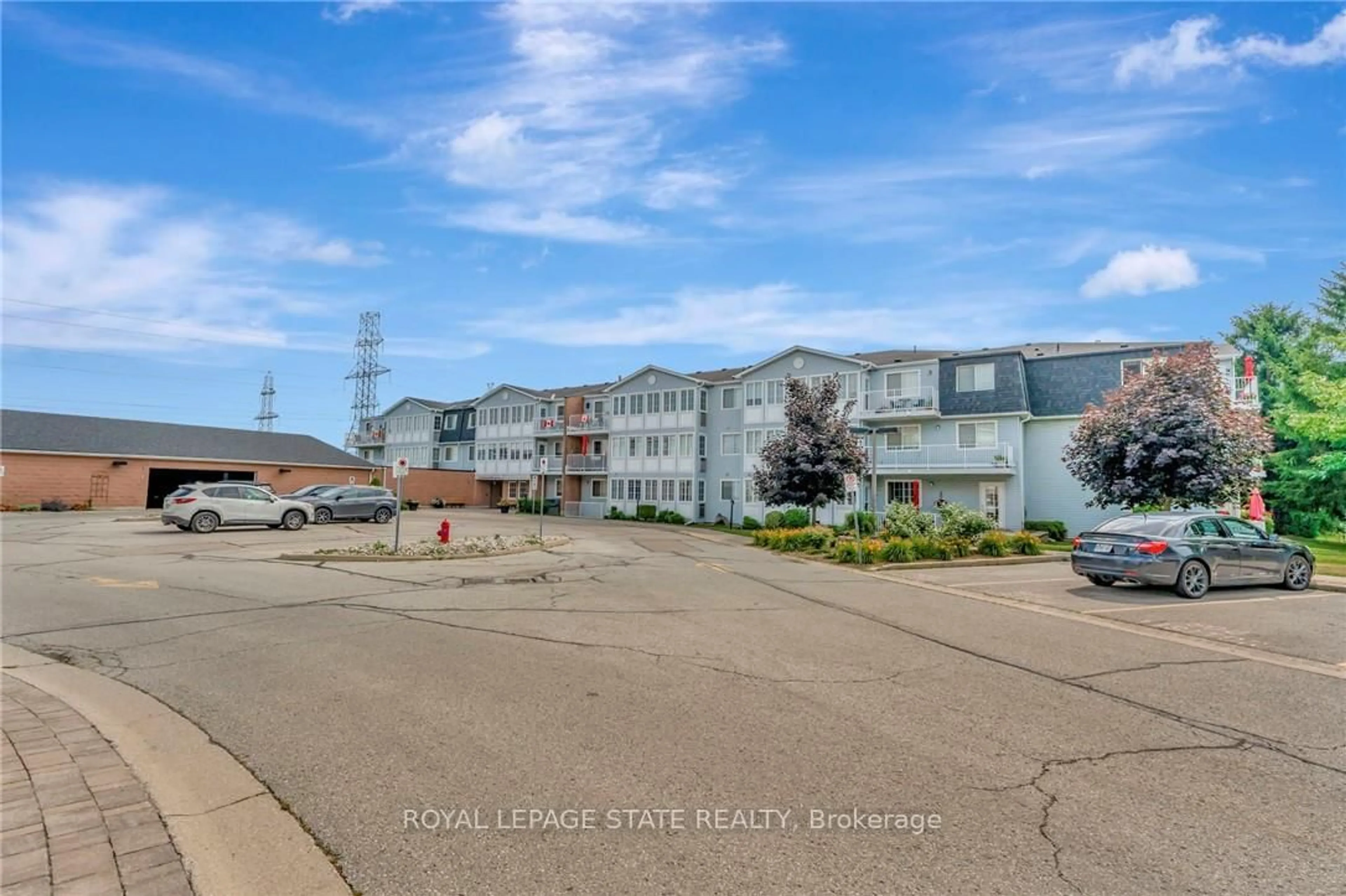 A pic from outside/outdoor area/front of a property/back of a property/a pic from drone, unknown for 500 Silverbirch Blvd #101, Hamilton Ontario L0R 1W0