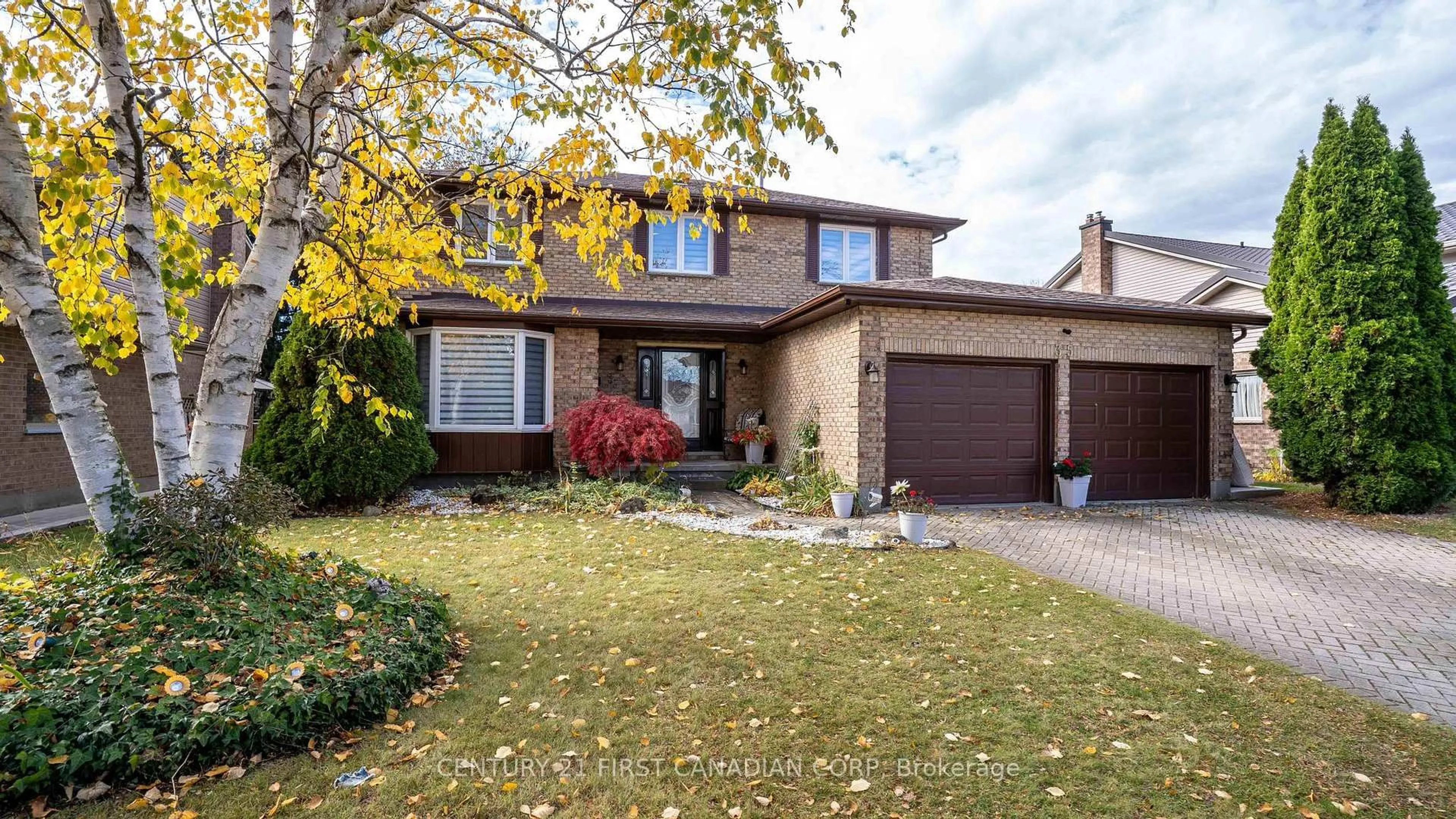 Home with brick exterior material, street for 35 Hummingbird Cres, London South Ontario N6J 4M3