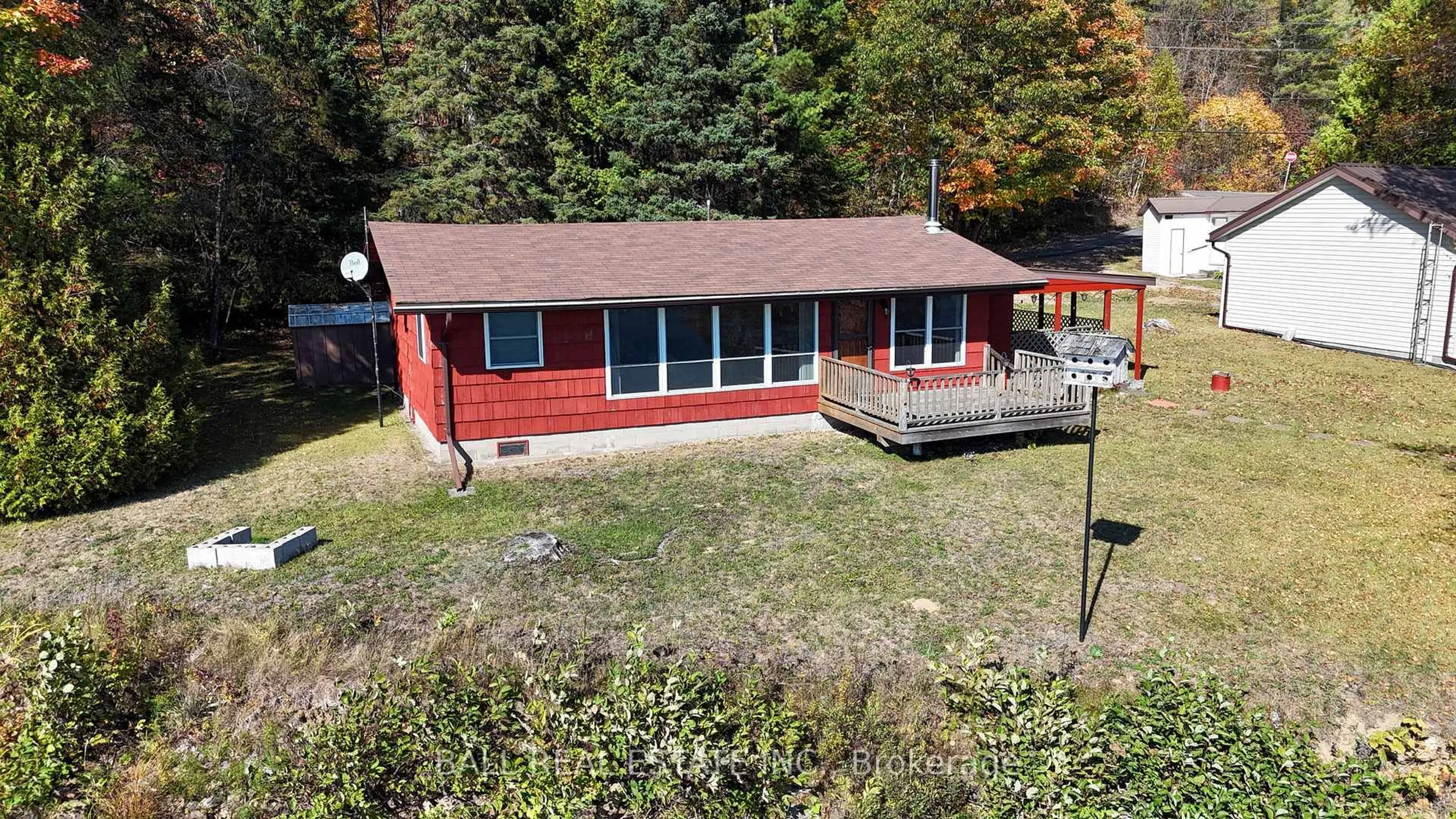 A pic from outside/outdoor area/front of a property/back of a property/a pic from drone, unknown for 9 Russell Cres, Bancroft Ontario K0L 1C0