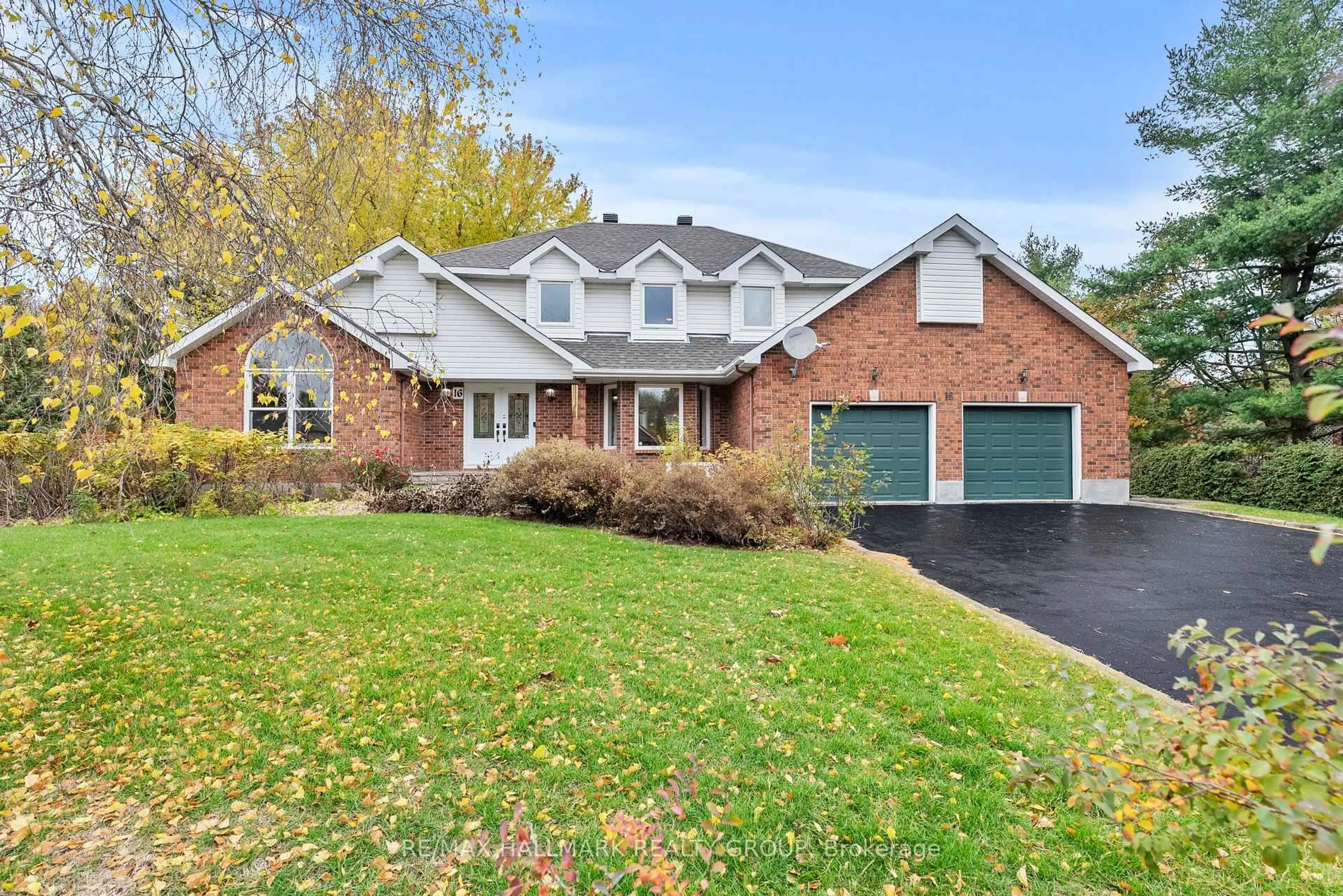 Home with brick exterior material, street for 16 Goodfellow Crt, Ottawa Ontario K2R 1C8