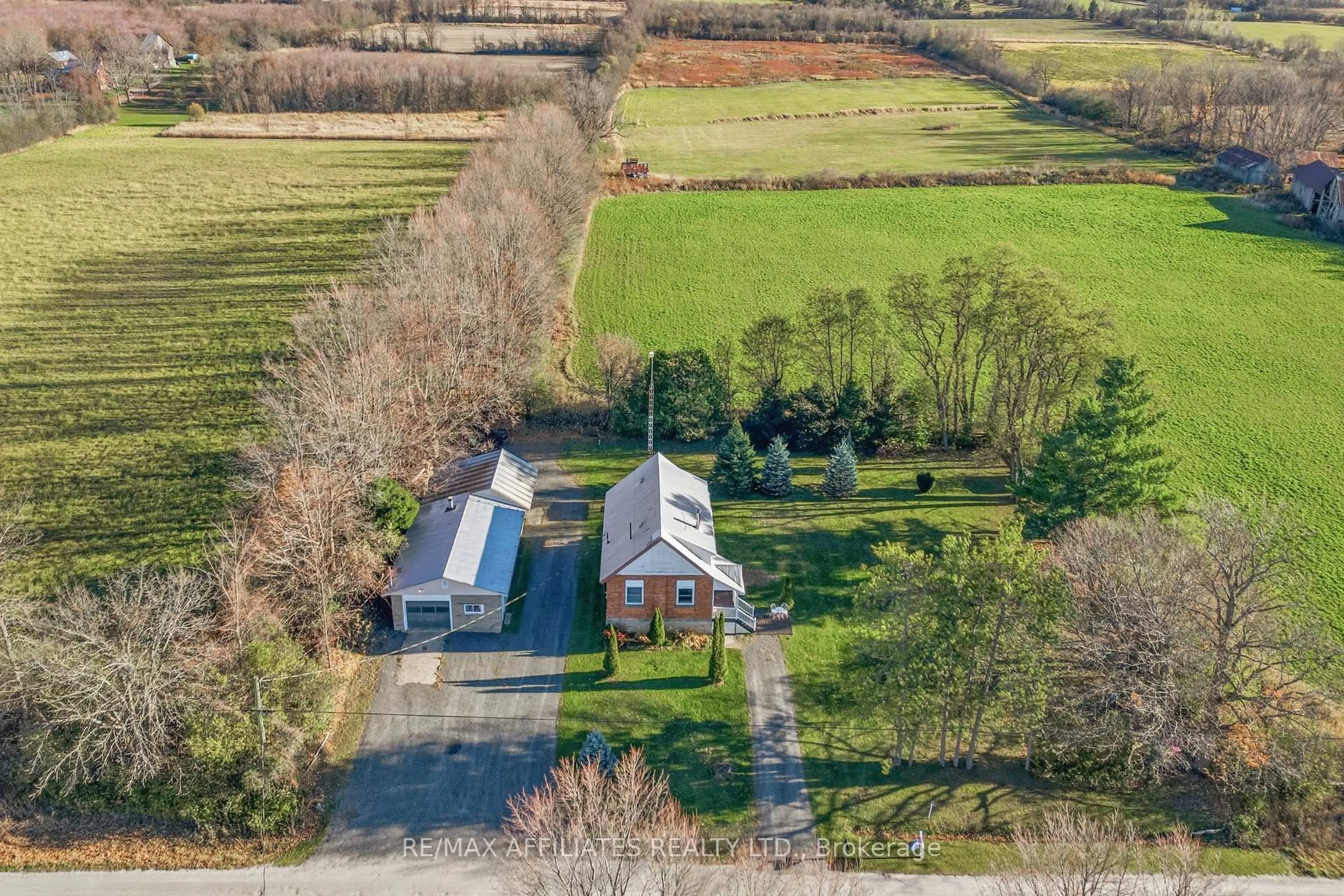 A pic from outside/outdoor area/front of a property/back of a property/a pic from drone, unknown for 2397 Drummond Con 10a Rd, Lanark Ontario K0G 1K0