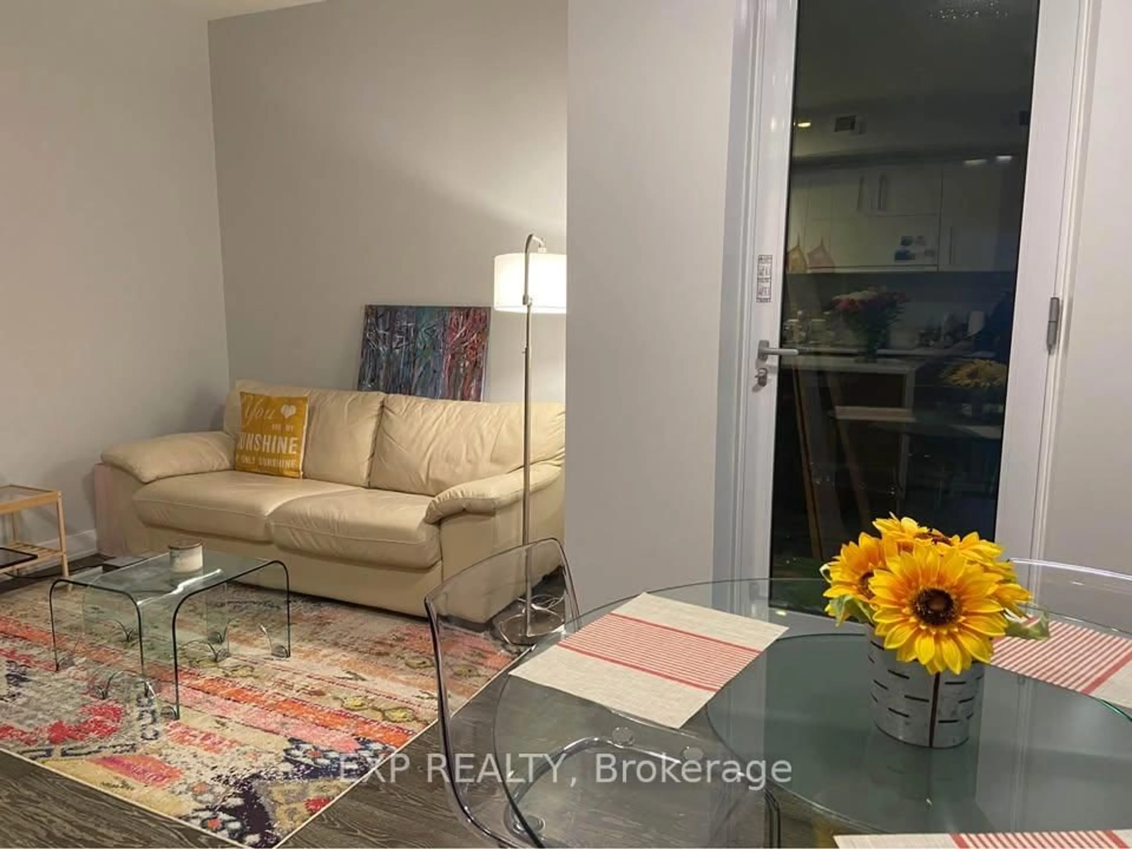 A pic of a room for 428 Sparks St #501, Ottawa Ontario K1R 0B3