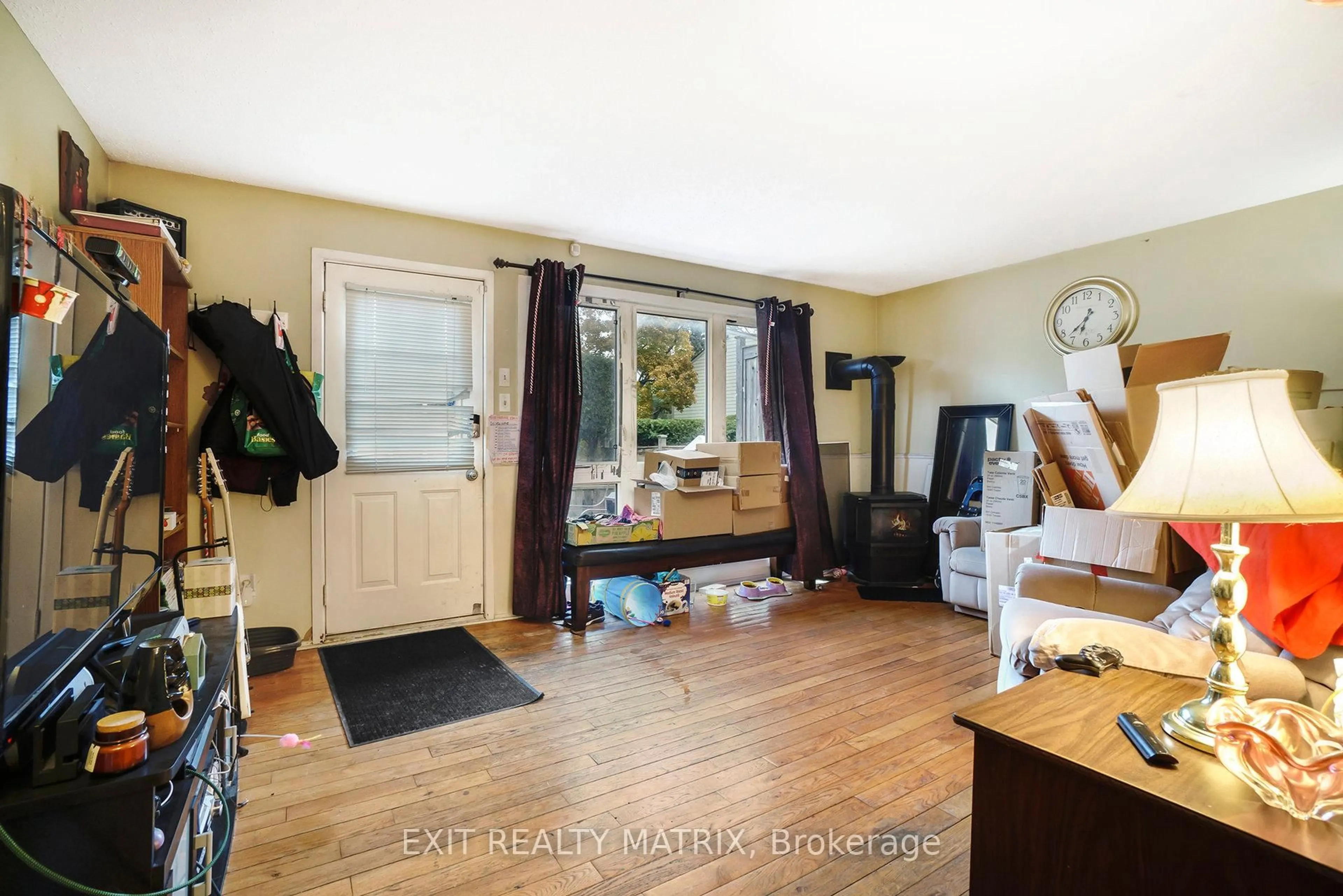 A pic of a room for 48 Peary Way, Ottawa Ontario K2L 1Z8