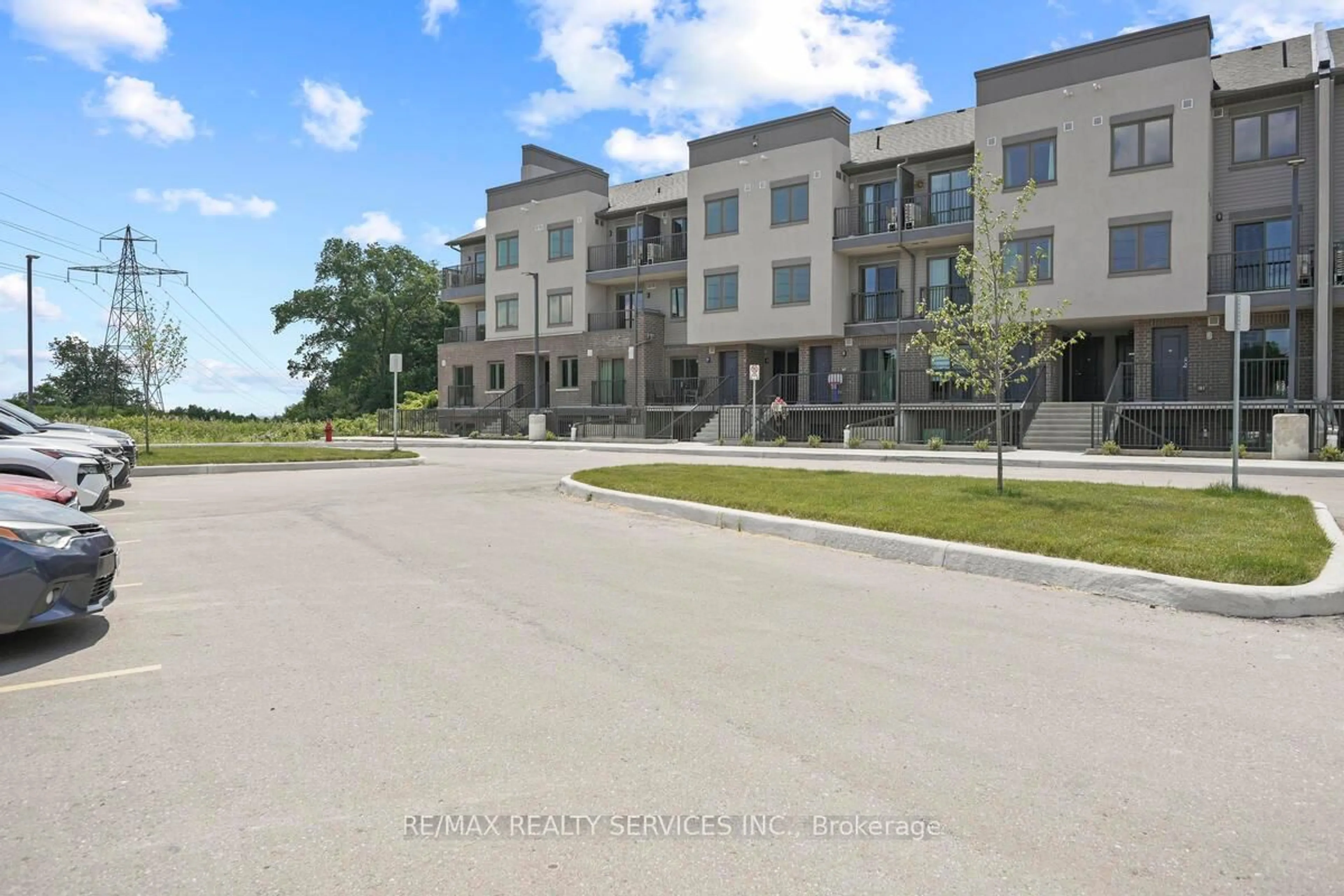 Patio, unknown for 370 Fisher Mills Rd #C62, Cambridge Ontario L5L 0B8