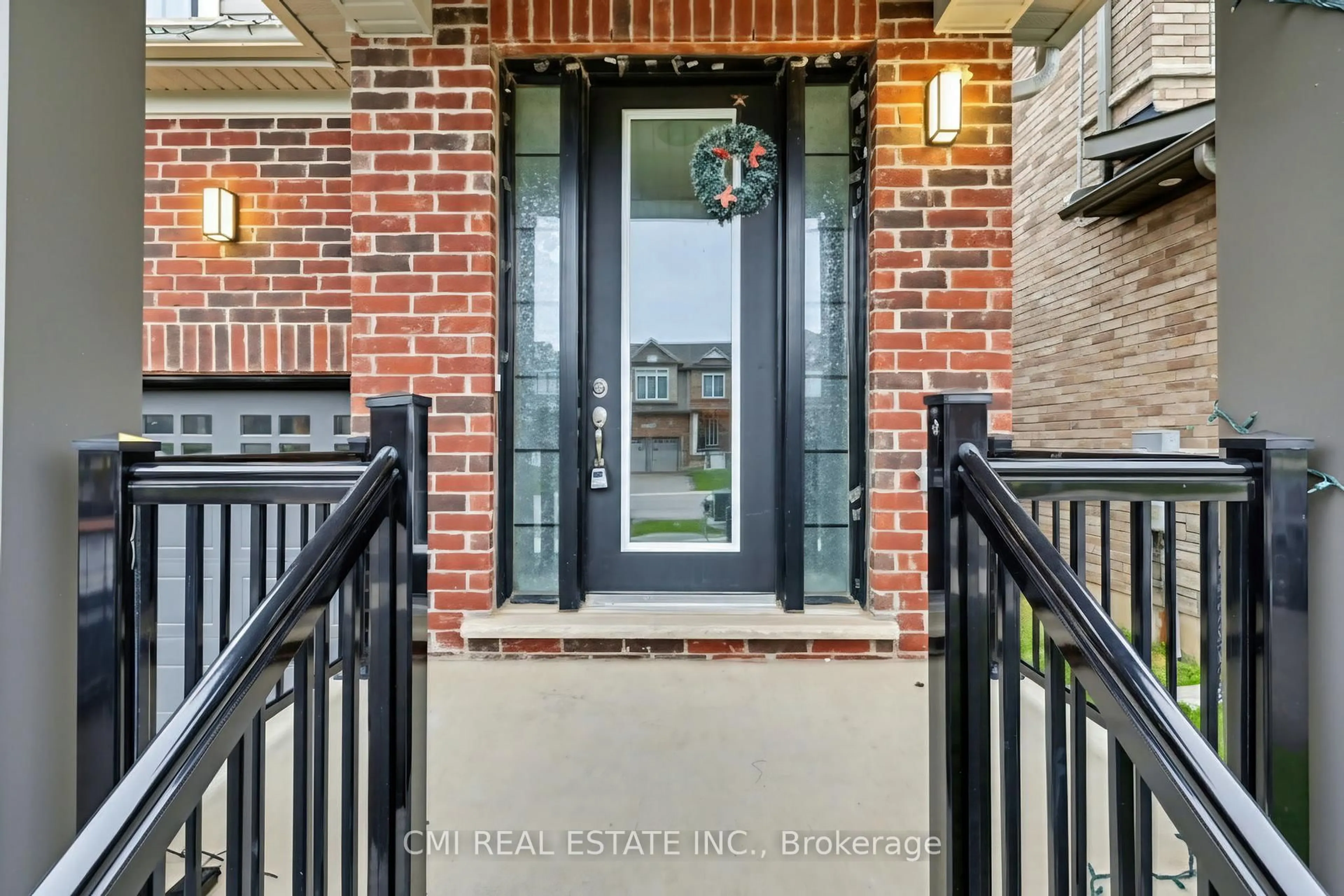 Indoor entryway for 9 Prince Philip Blvd, North Dumfries Ontario N0B 1E0