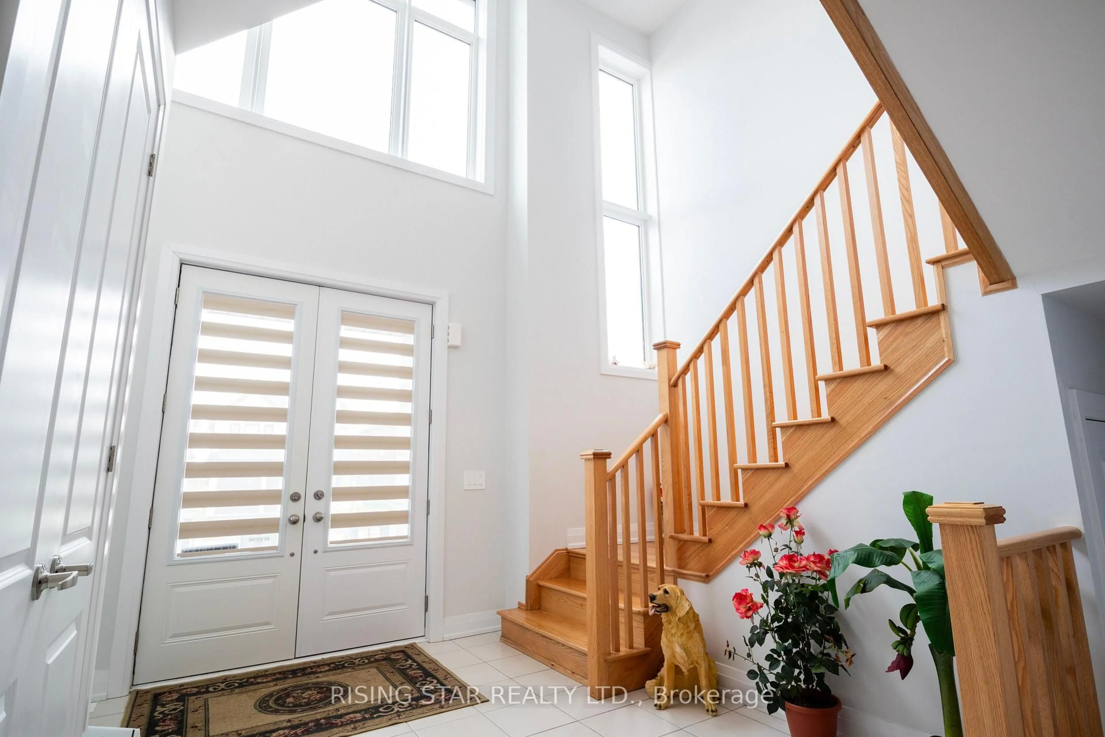 Indoor entryway for 186 St Joseph Rd, Kawartha Lakes Ontario K9V 5K4