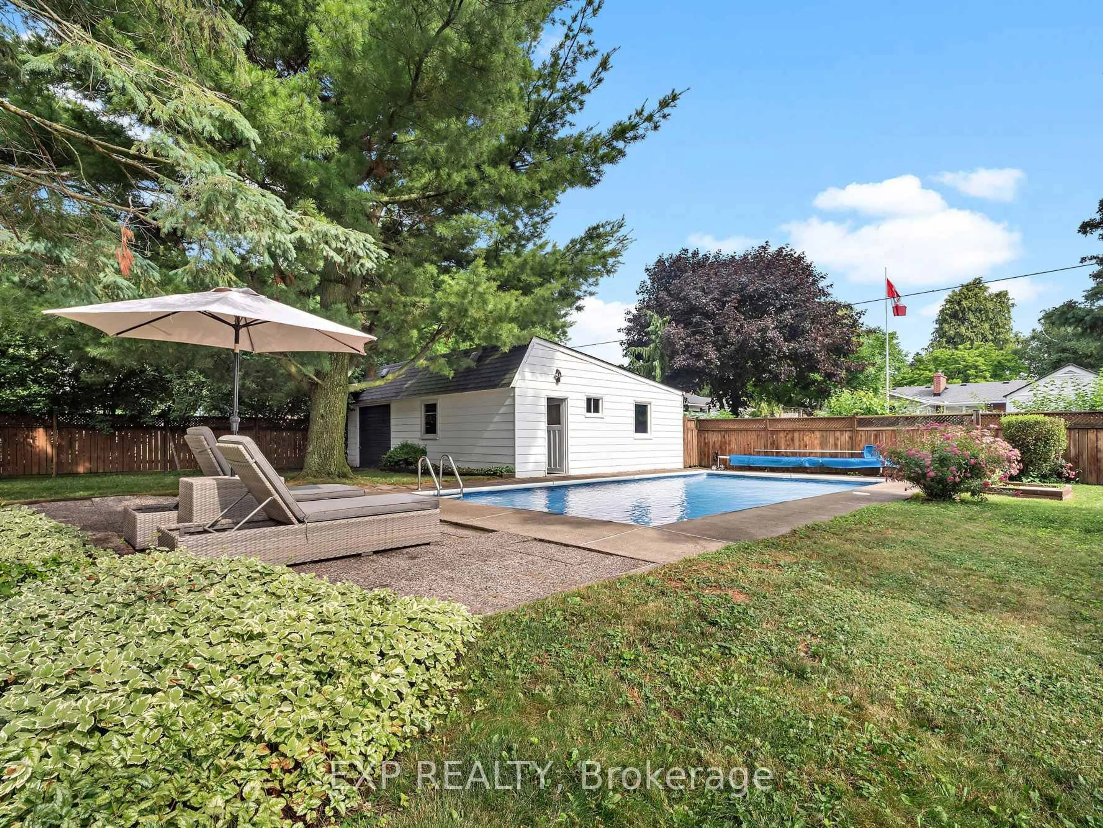 Unknown for 6711 MCMICKING St, Niagara Falls Ontario L2J 1X5