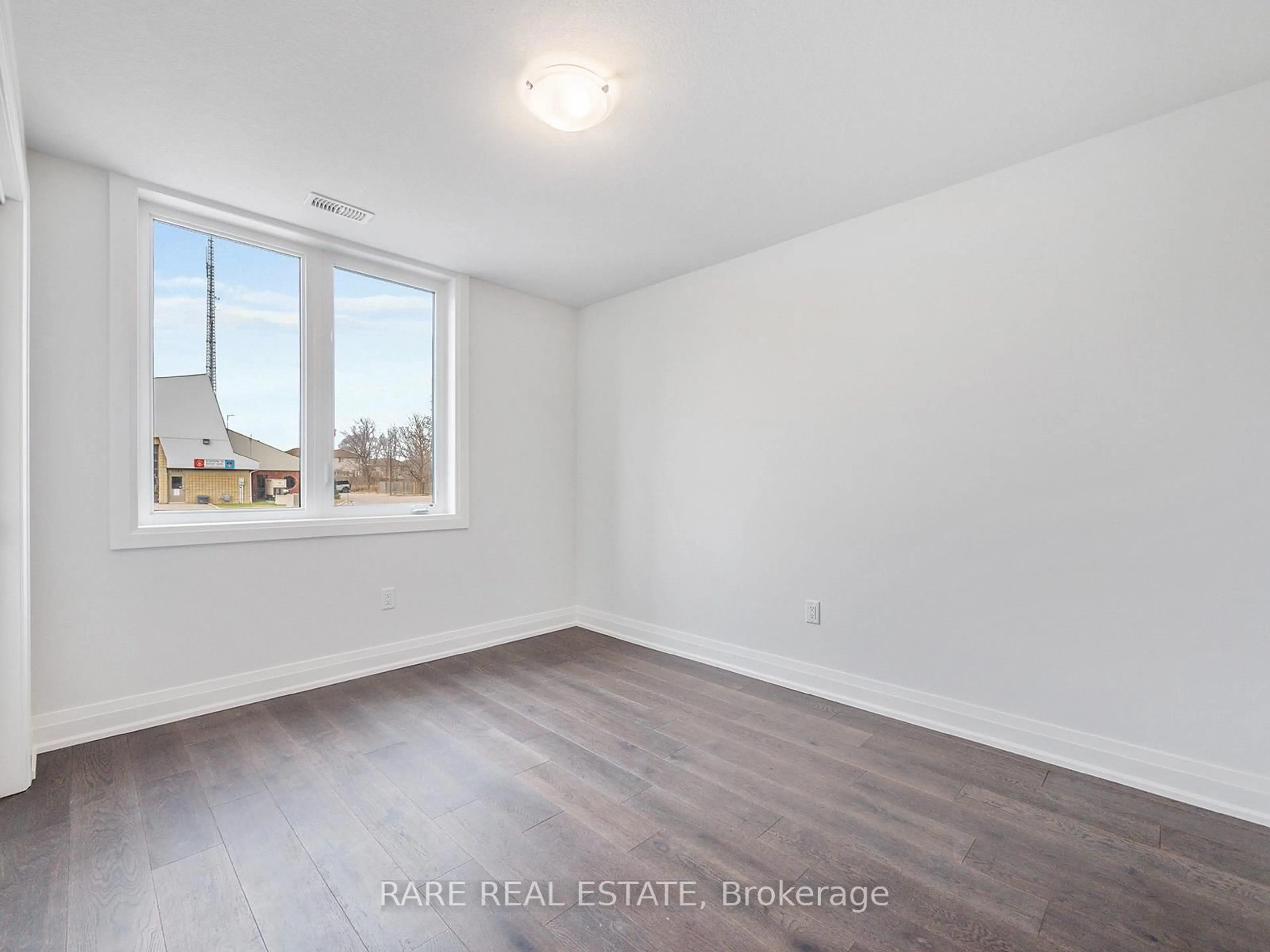 A pic of a room for 3297 Homestead Dr, Hamilton Ontario L0R 1W0