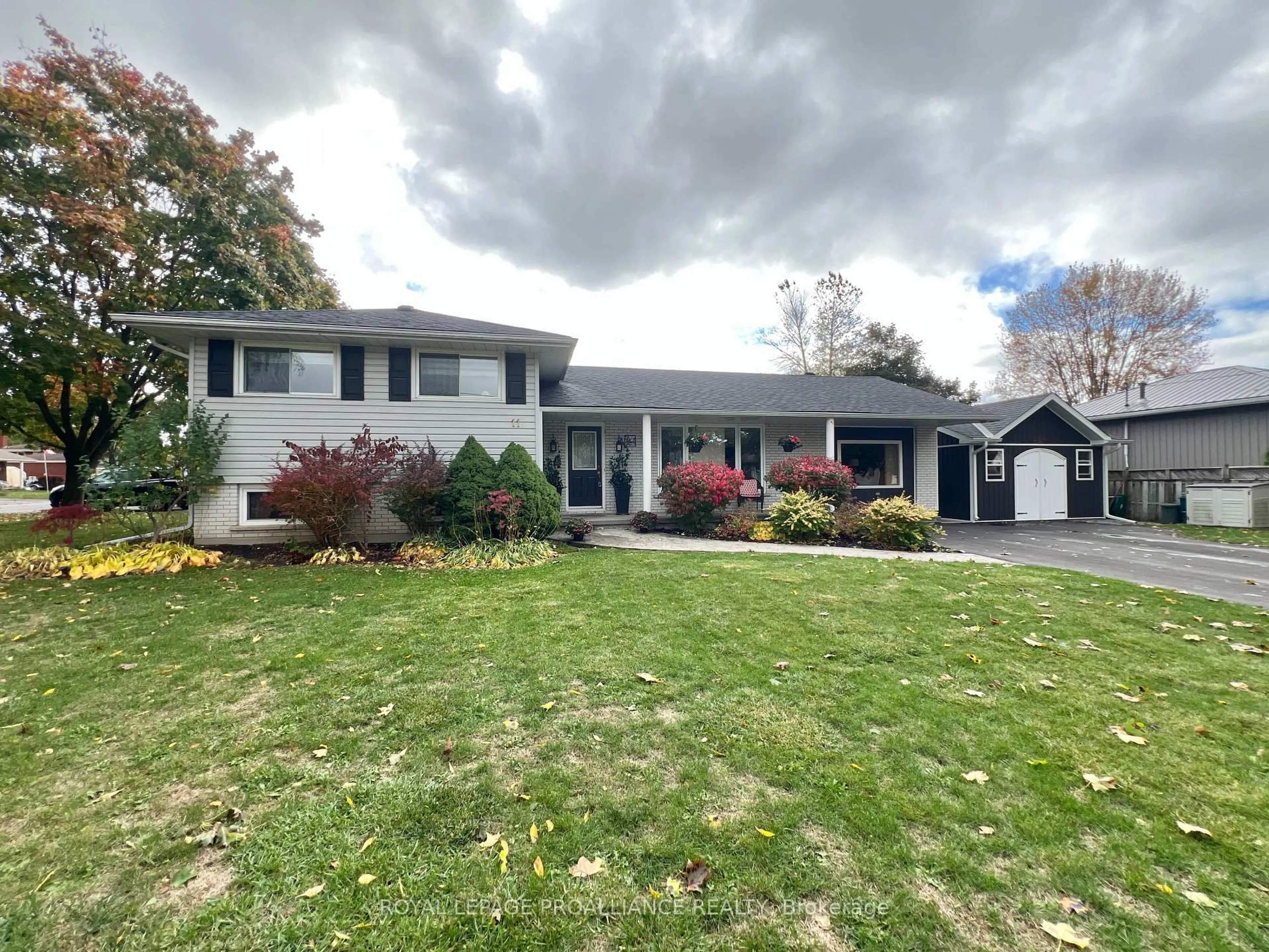 Home with vinyl exterior material, street for 11 Stavebank Rd, Belleville Ontario K8P 2N7