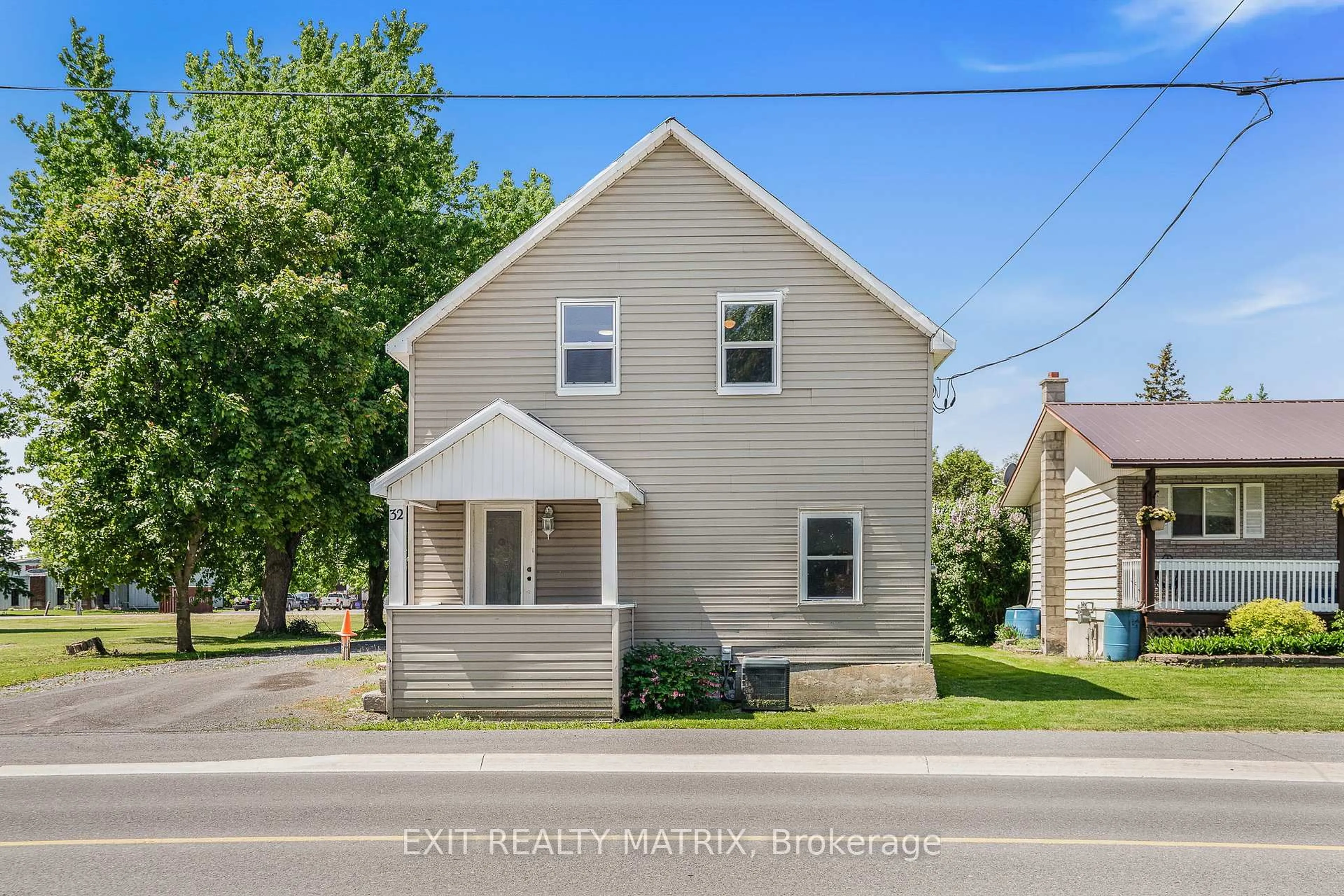 Unknown for 32 Cockburn St, North Stormont Ontario K0C 1G0