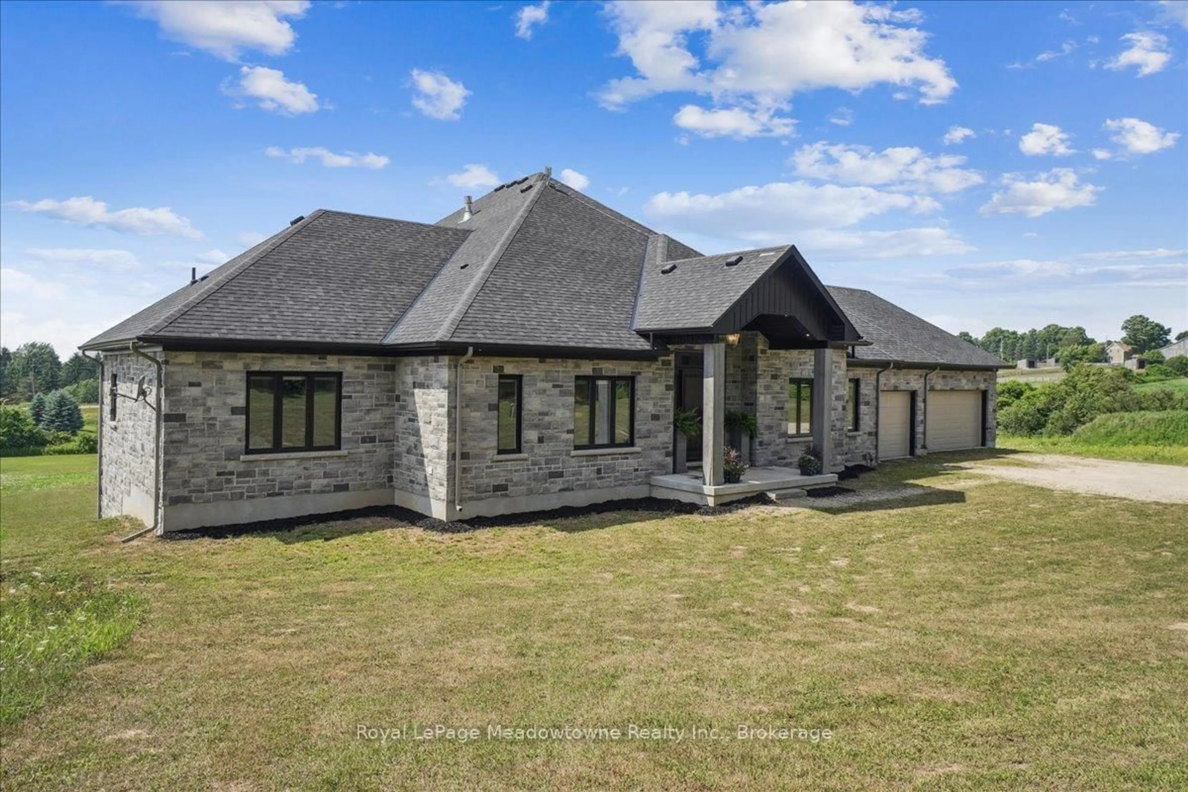 Unknown for 8837 Wellington Road 124, Erin Ontario N1H 6H7