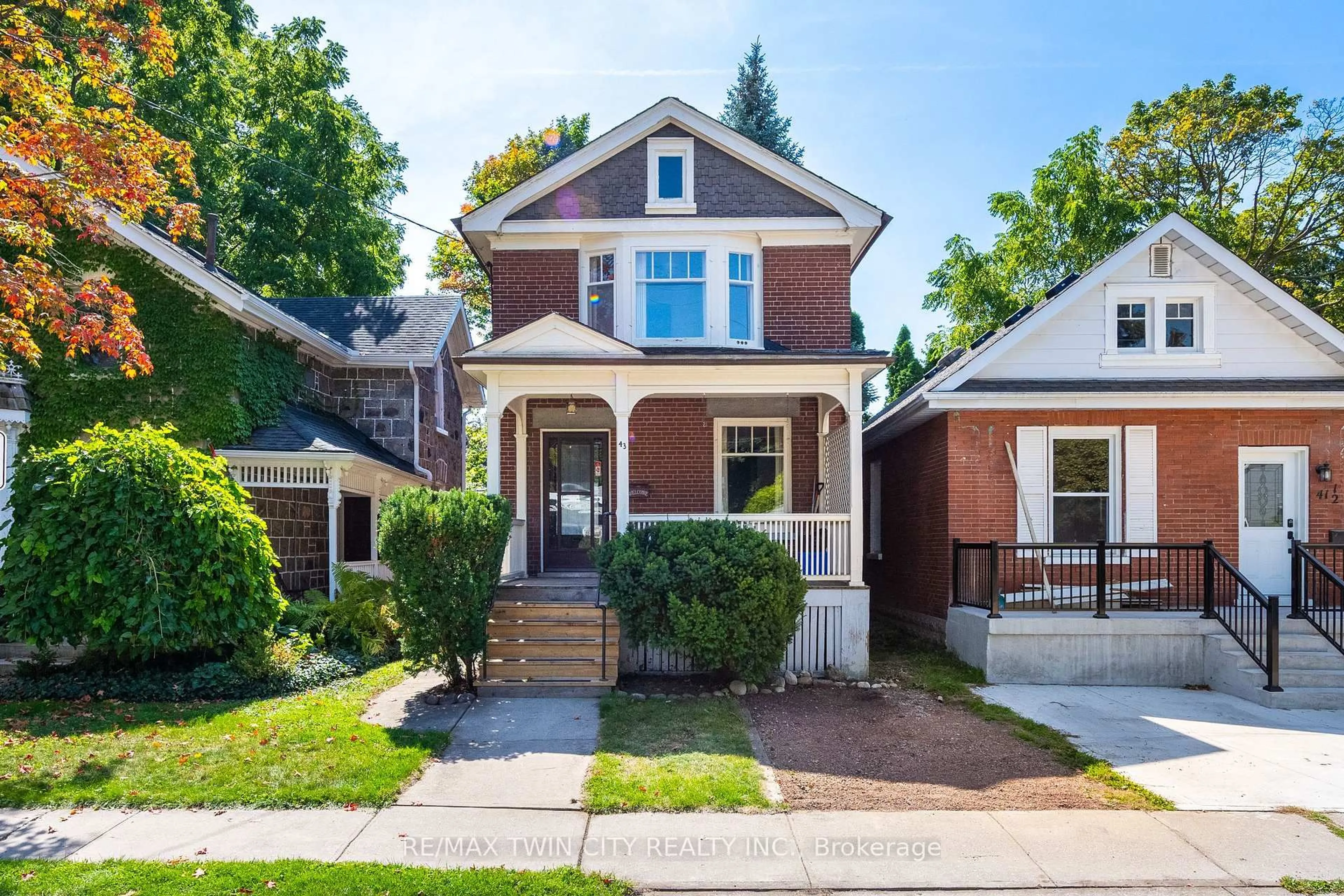 Home with brick exterior material, street for 43 Mcnaughton St, Cambridge Ontario N1R 1Z2