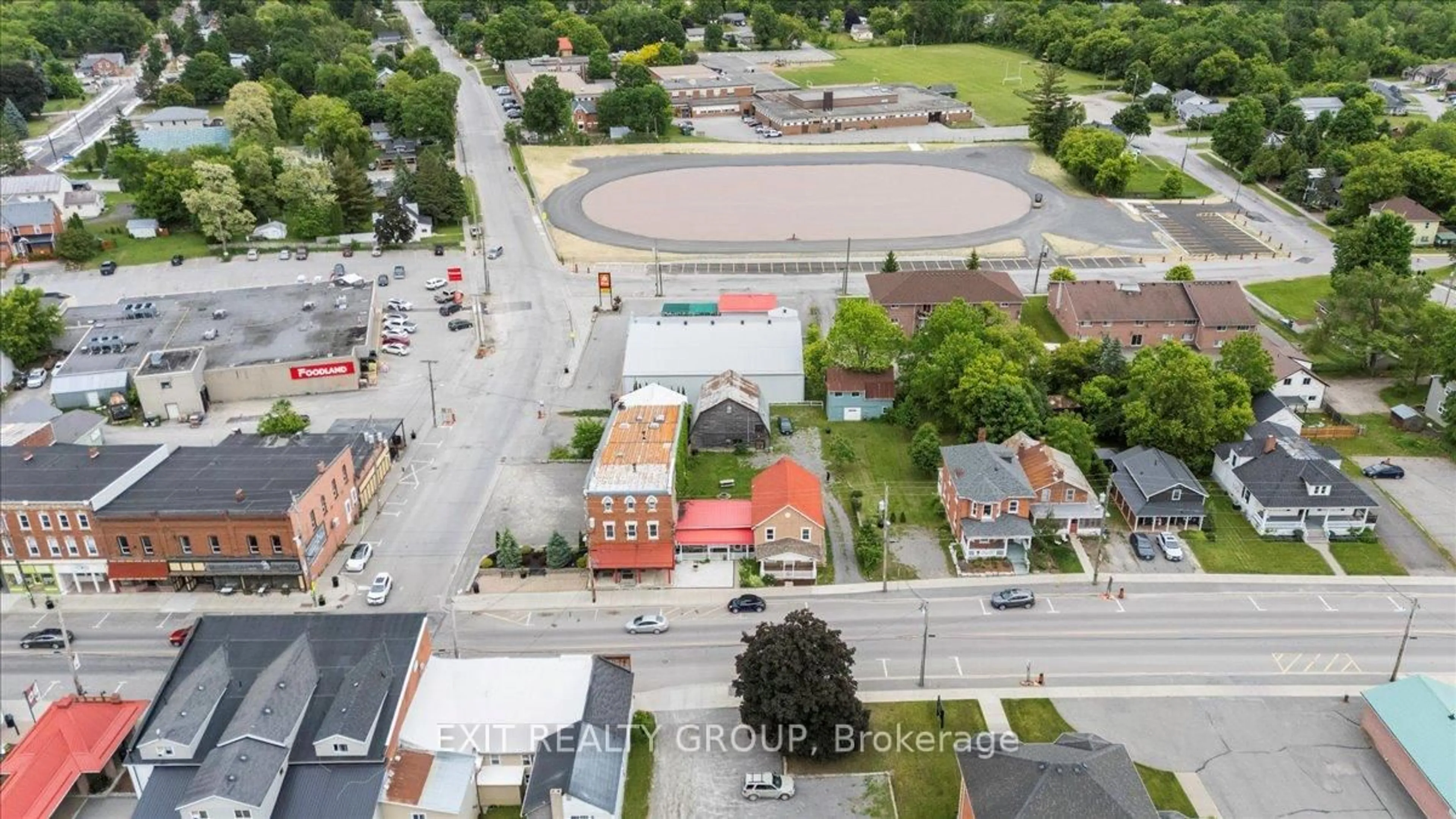 A pic from outside/outdoor area/front of a property/back of a property/a pic from drone, unknown for 101 Durham St, Madoc Ontario K0K 2K0