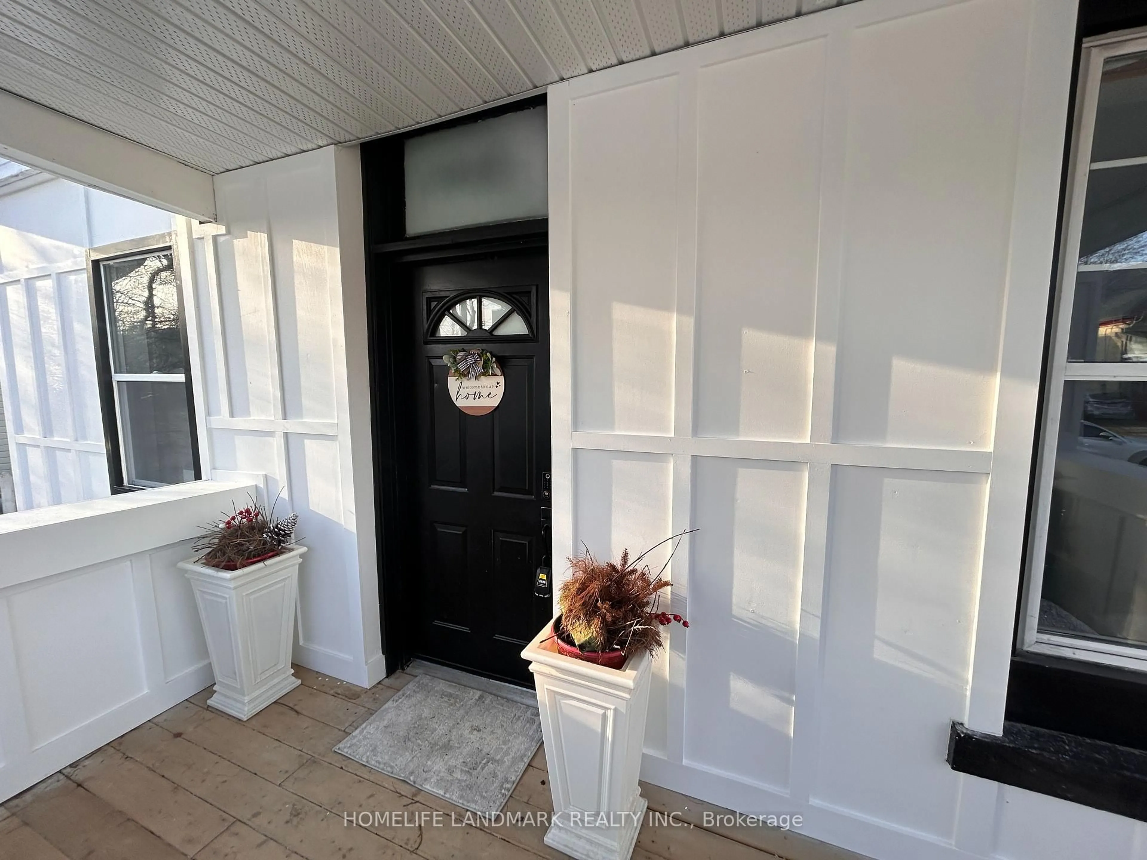 Indoor entryway for 130 Langarth St, London South Ontario N6C 1Z5
