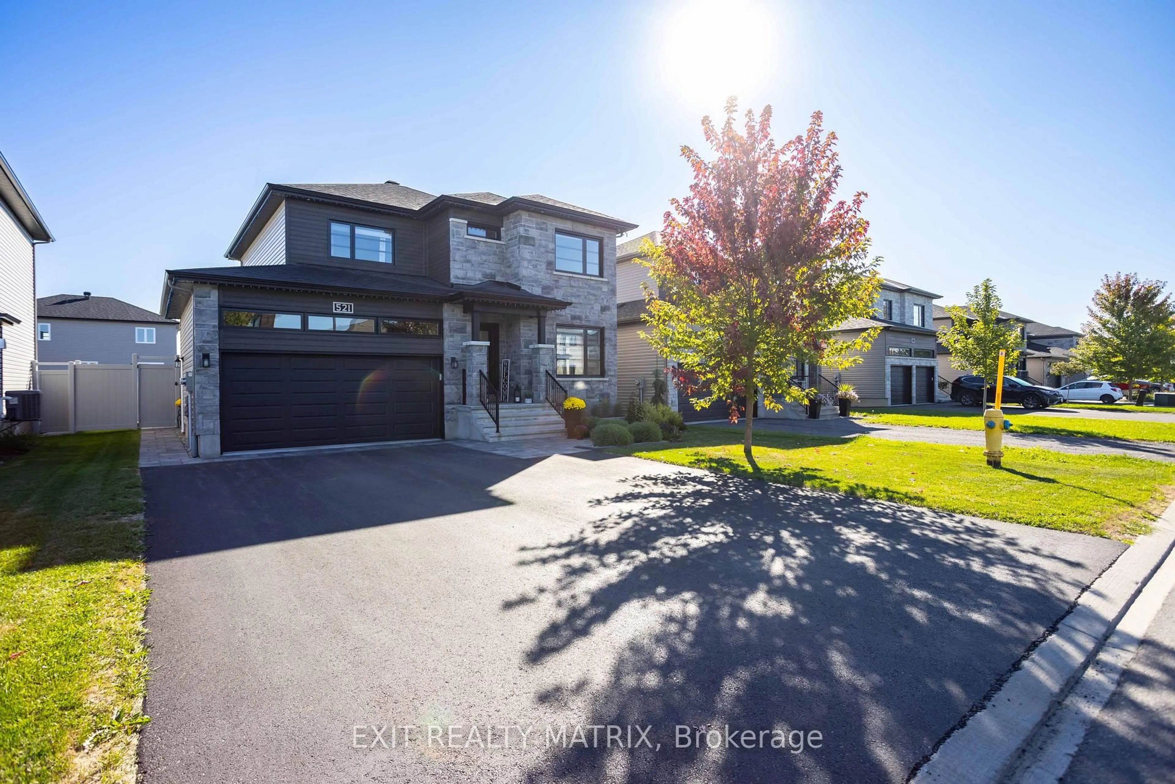 Unknown for 521 Marseille St, Russell Ontario K0A 1W0