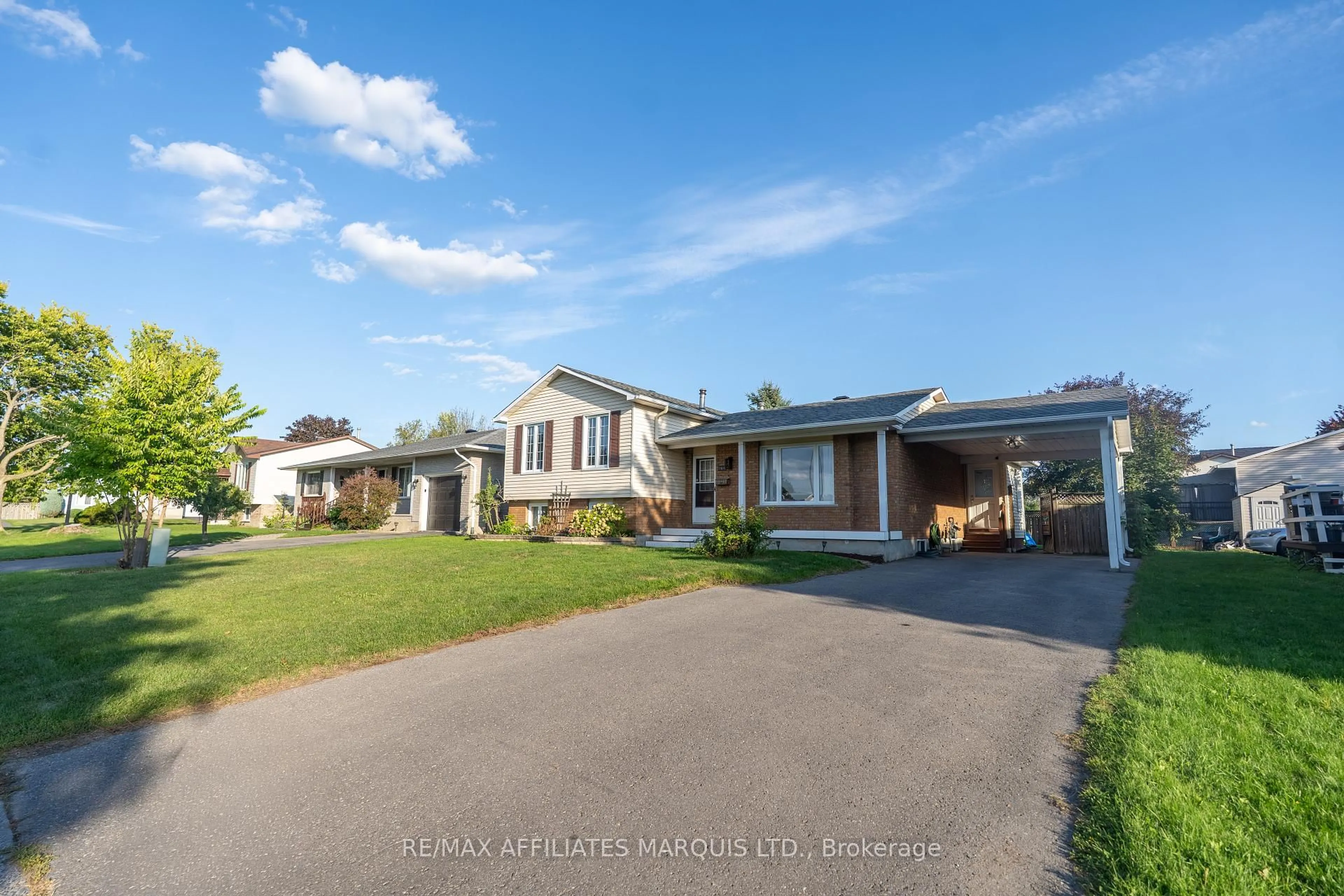 A pic from outside/outdoor area/front of a property/back of a property/a pic from drone, street for 1619 First St, Cornwall Ontario K6H 7A5