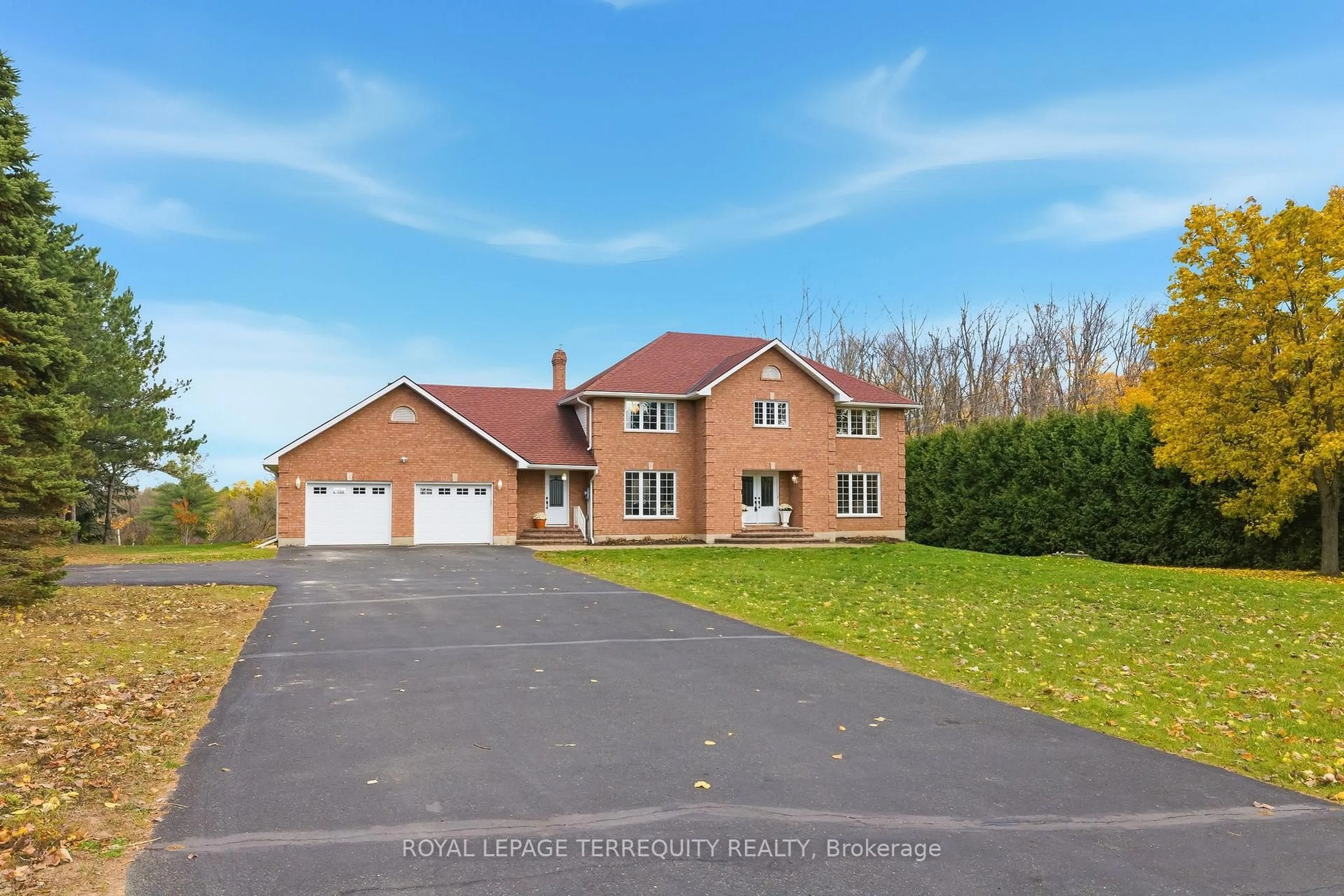 A pic from outside/outdoor area/front of a property/back of a property/a pic from drone, street for 61 Godolphin Rd, Trent Hills Ontario K0K 3K0