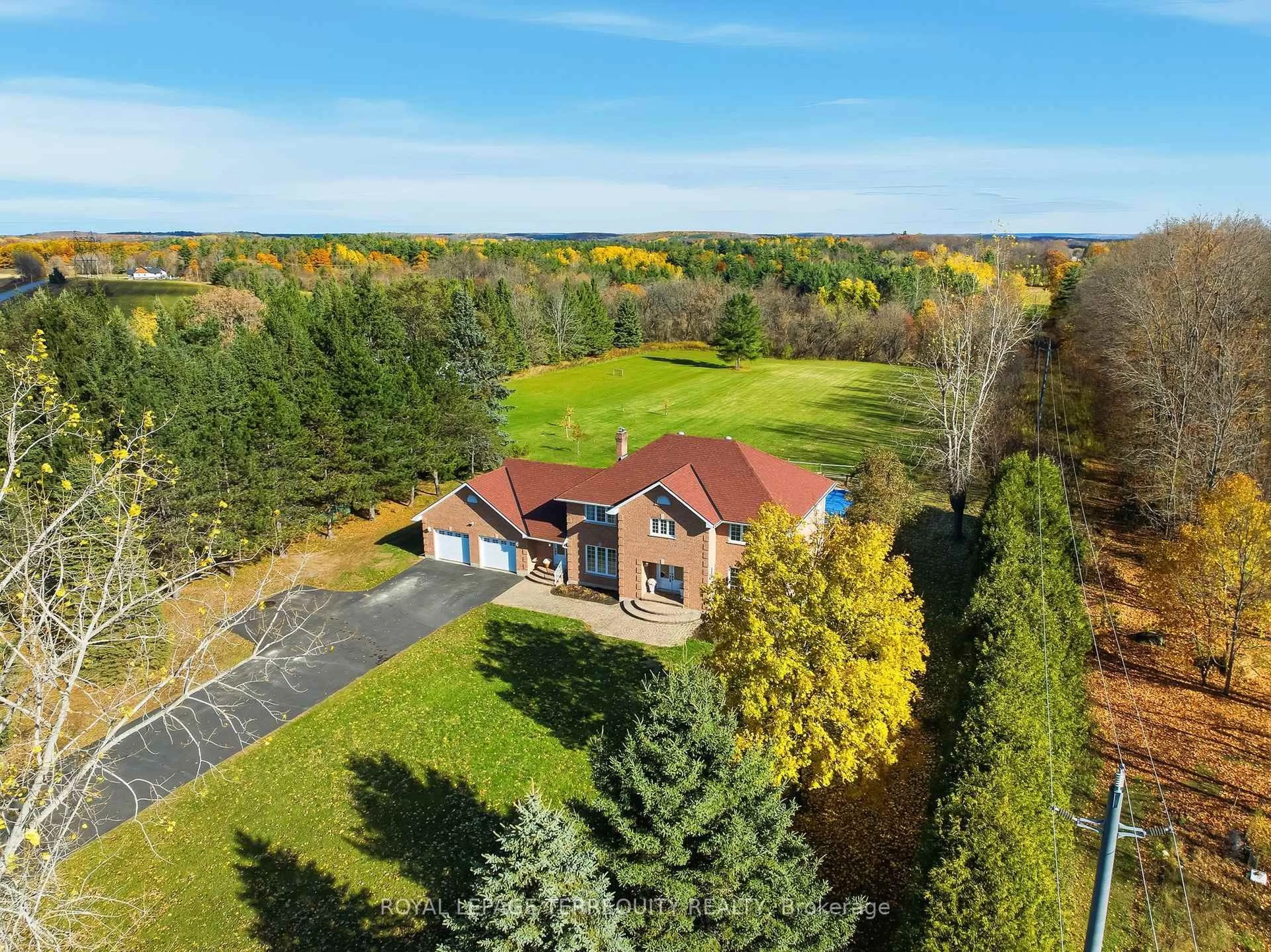 A pic from outside/outdoor area/front of a property/back of a property/a pic from drone, unknown for 61 Godolphin Rd, Trent Hills Ontario K0K 3K0