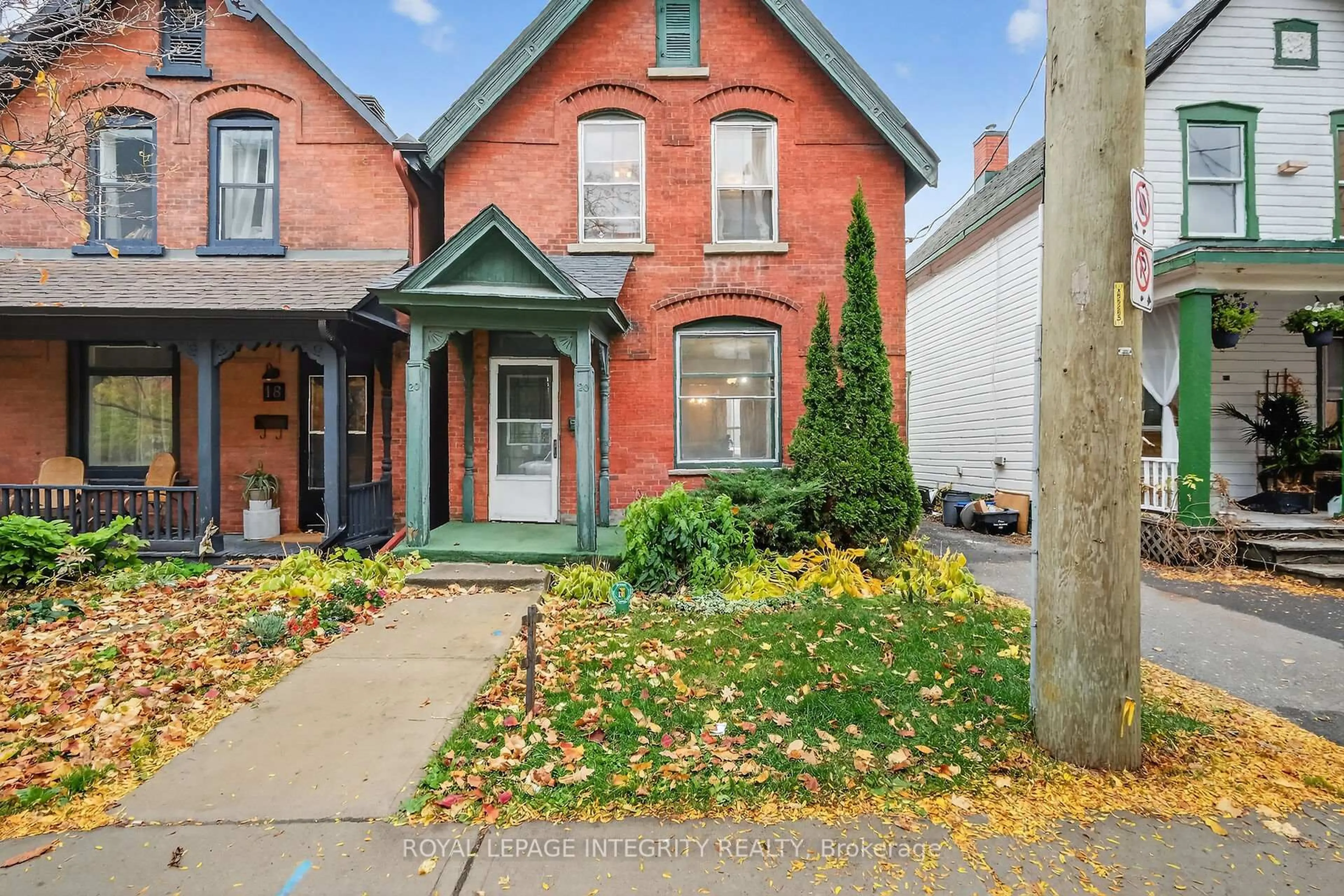 Home with brick exterior material, street for 20 Florence St, Ottawa Ontario K2P 0W7