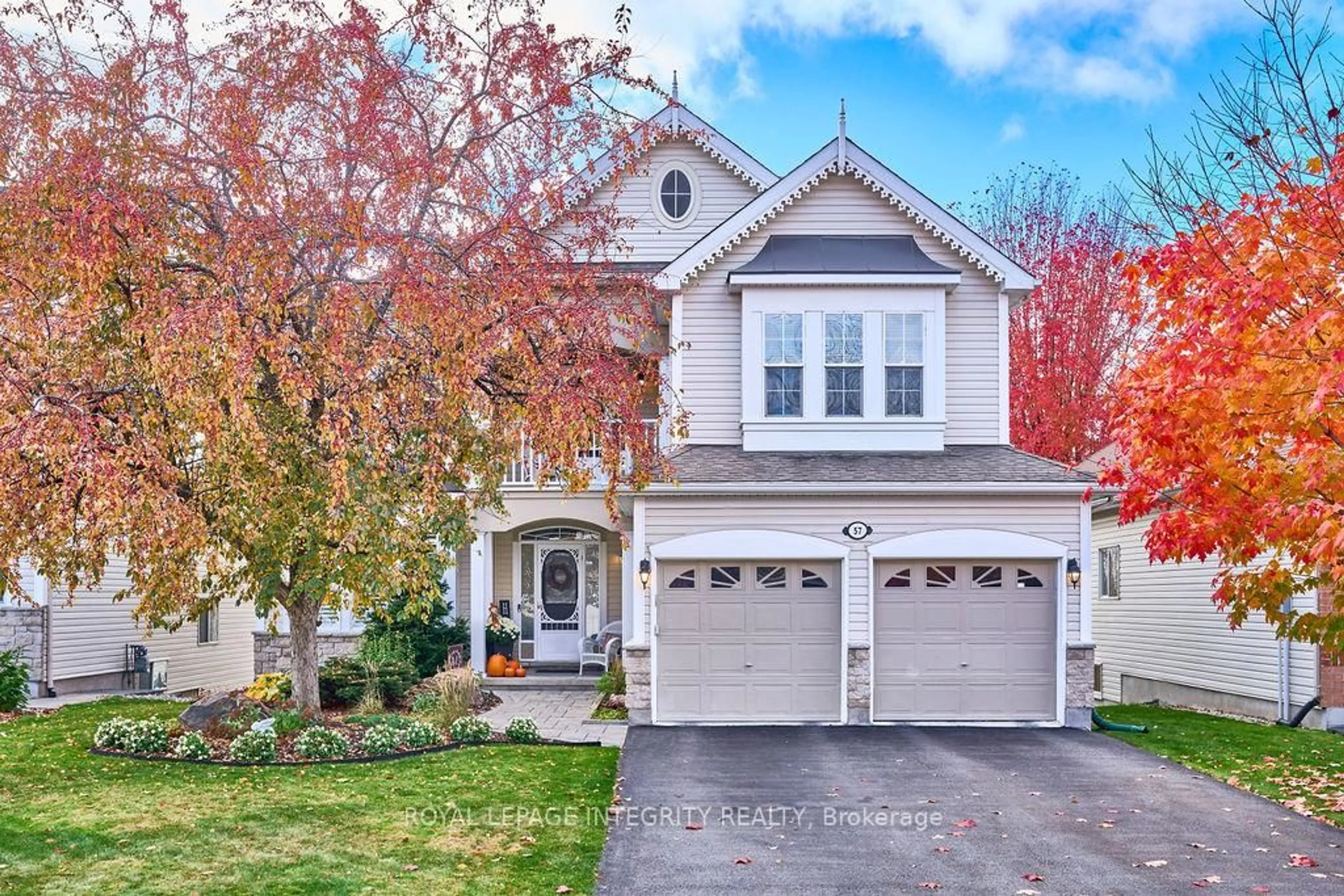 Home with vinyl exterior material, street for 57 Insmill Cres, Ottawa Ontario K2T 1G4