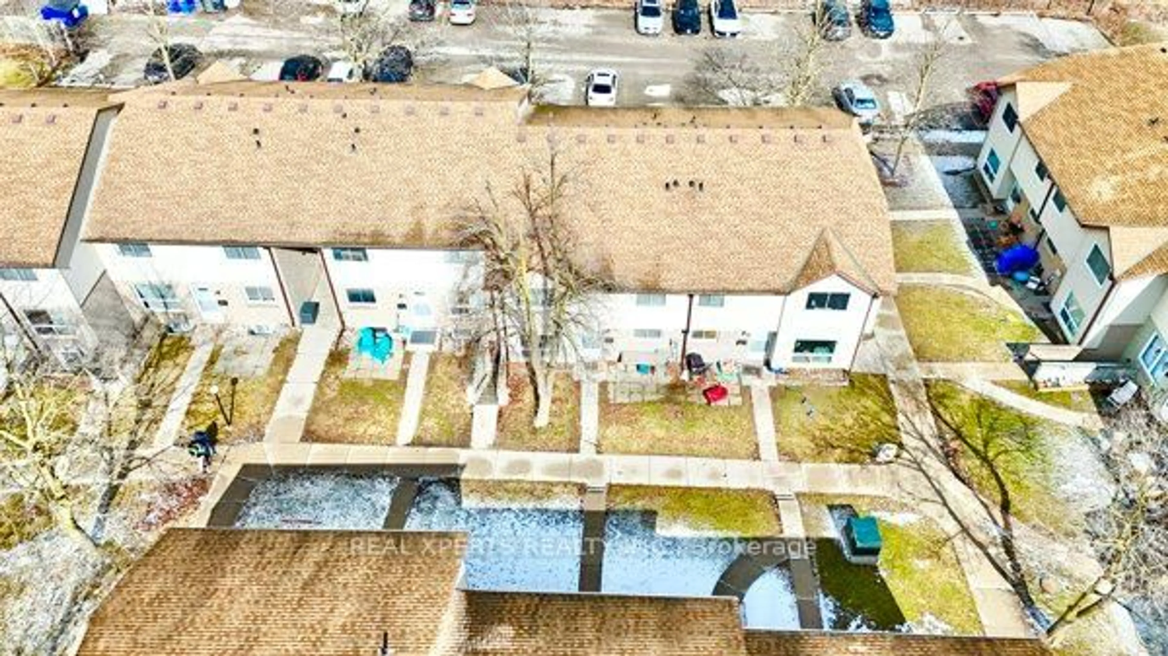 A pic from outside/outdoor area/front of a property/back of a property/a pic from drone, city buildings view from balcony for 453 Albert St #15, Waterloo Ontario N2L 5A7