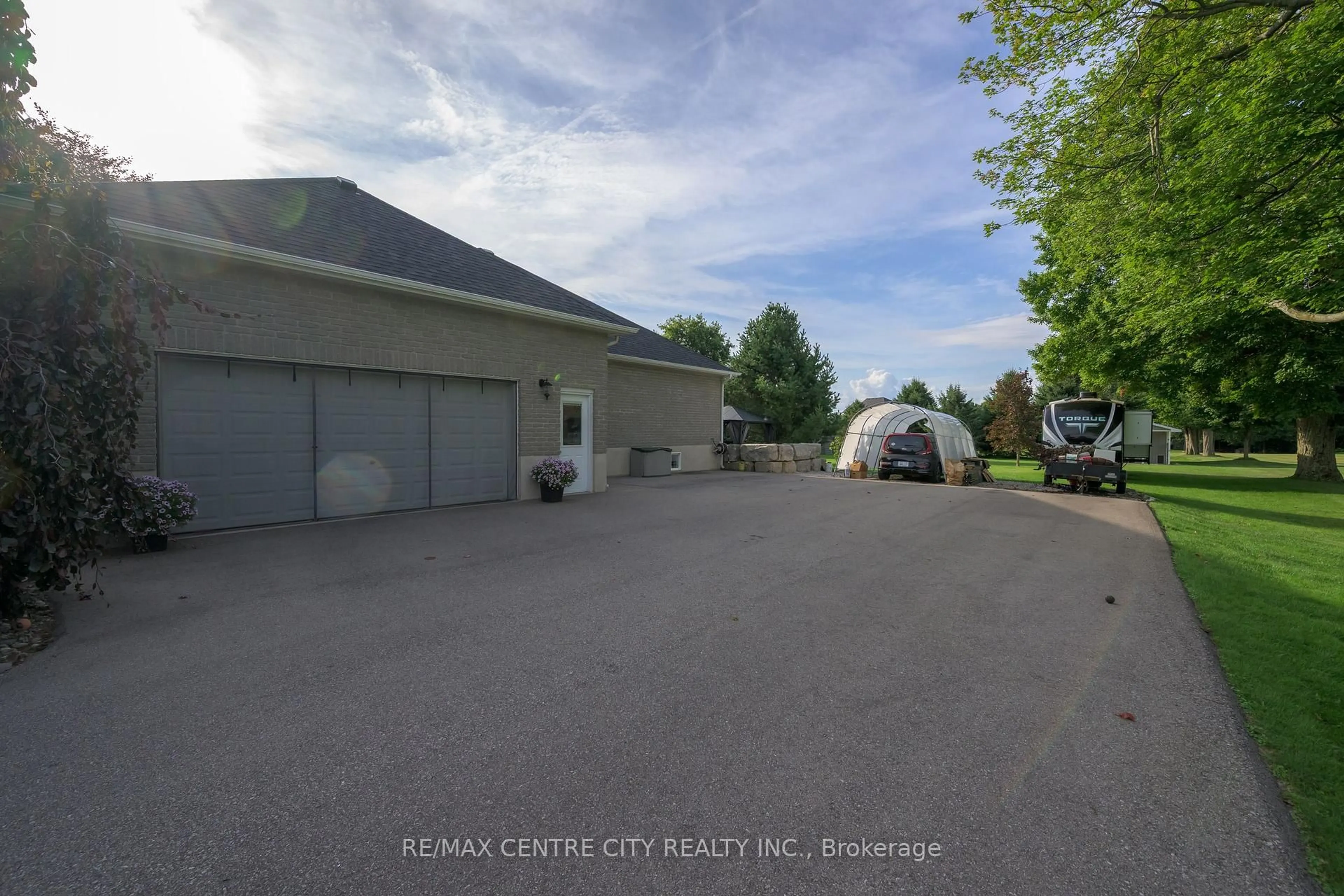 Unknown for 49201 Jamestown Line, Malahide Ontario N5H 2R2