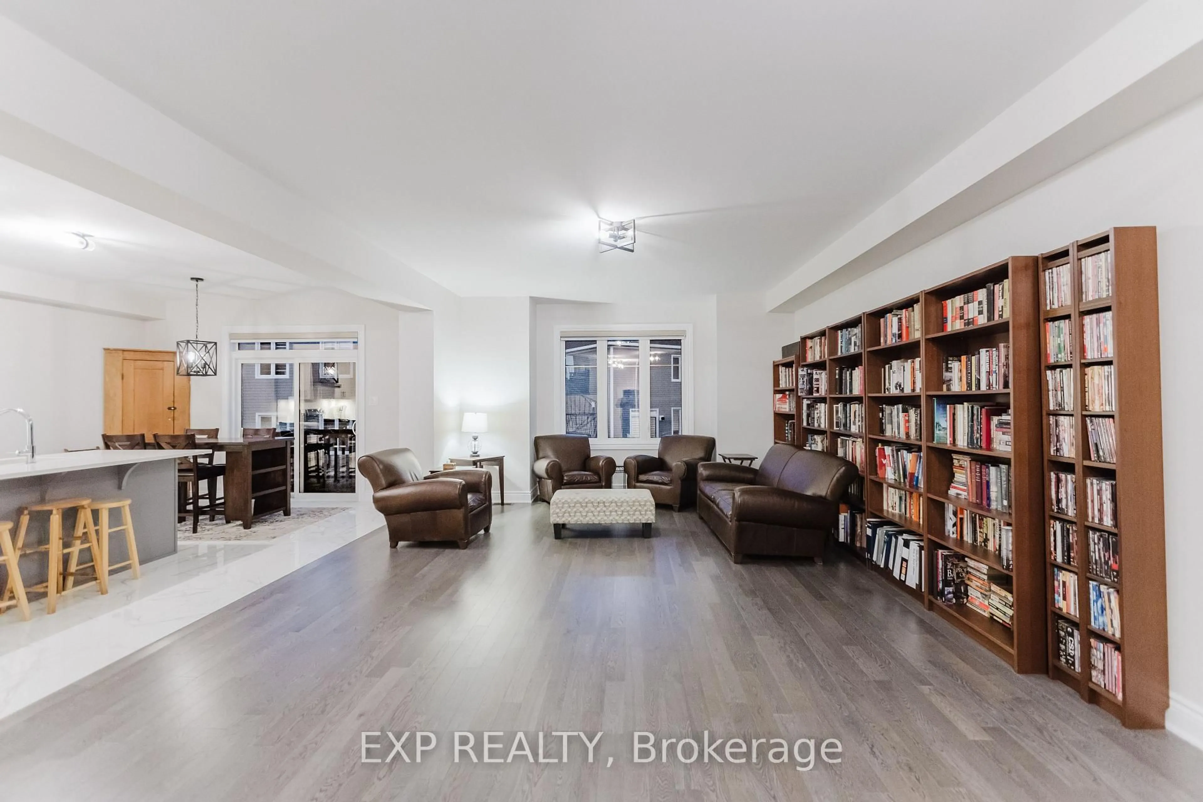 Unknown for 1004 Keeper Hts, Richmond Ontario K0A 2Z0