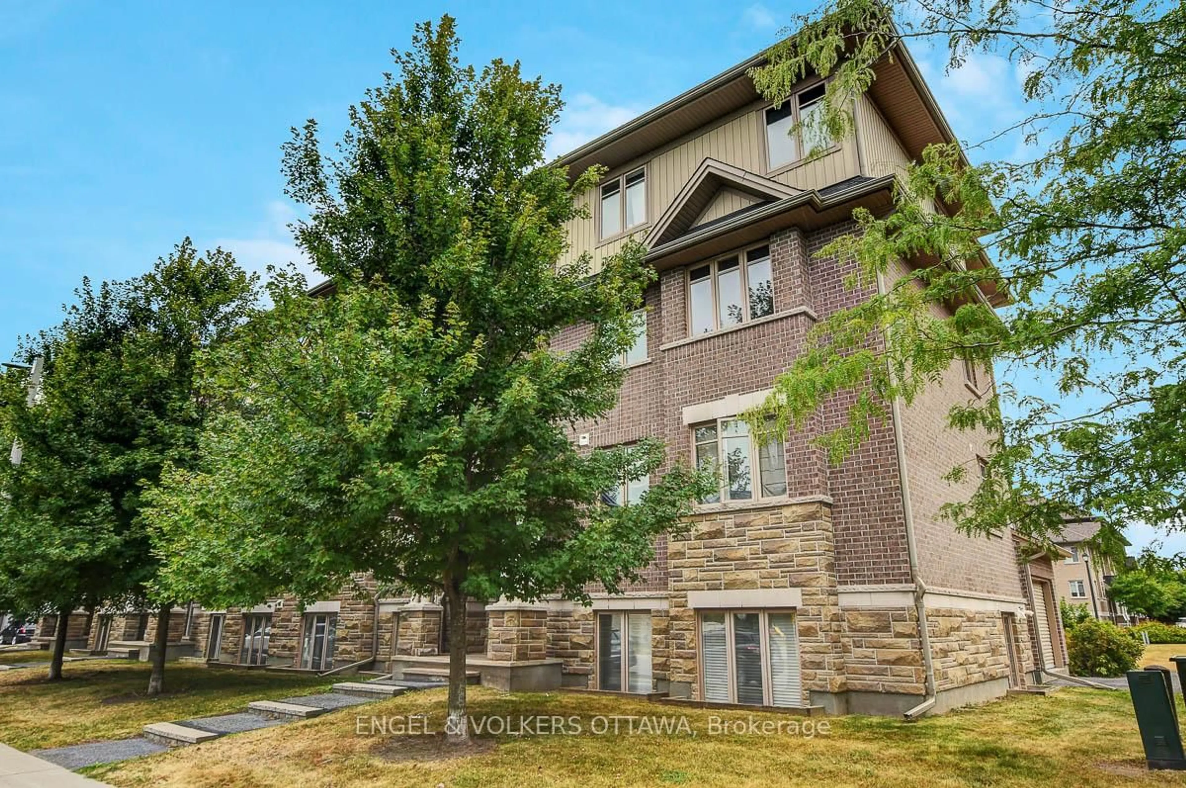 Unknown for 188 Hornchurch Lane #1, Ottawa Ontario K2J 2T3