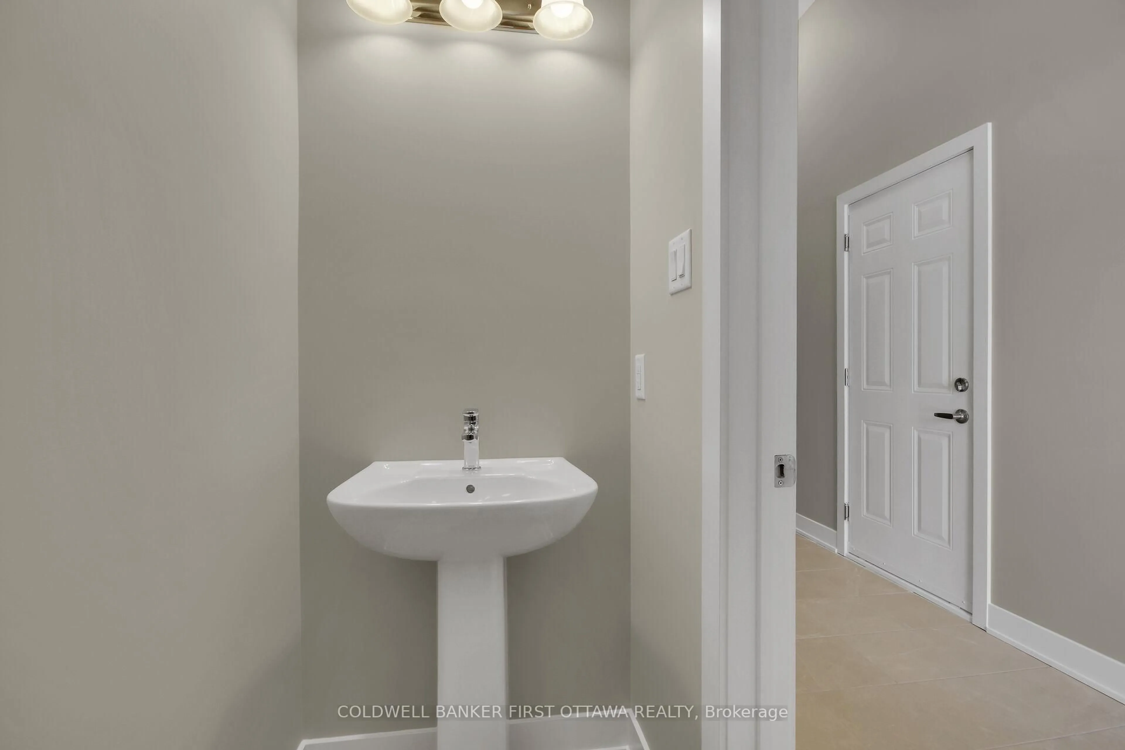 Standard bathroom, ceramic/tile floor for Block 64 McPhail Rd, Carleton Place Ontario K7C 0P6
