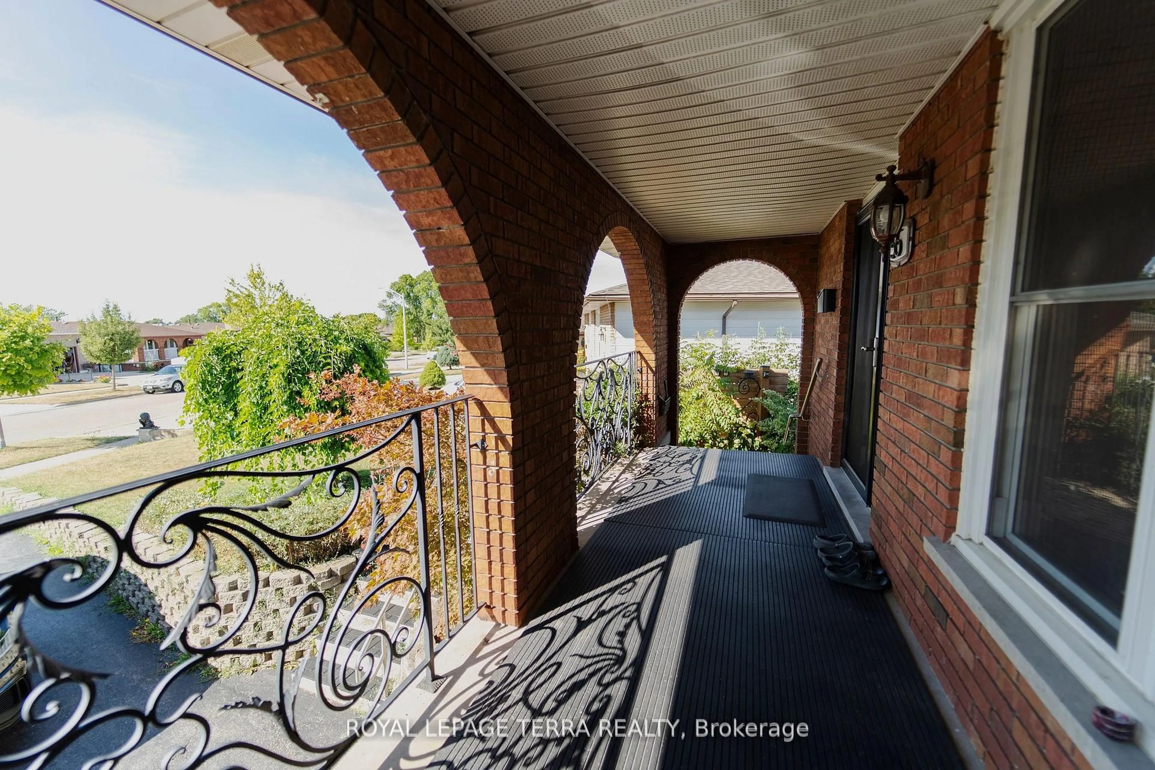 Balcony in the apartment, city buildings view from balcony for 55 Eastbury Dr, Hamilton Ontario L8E 2V8