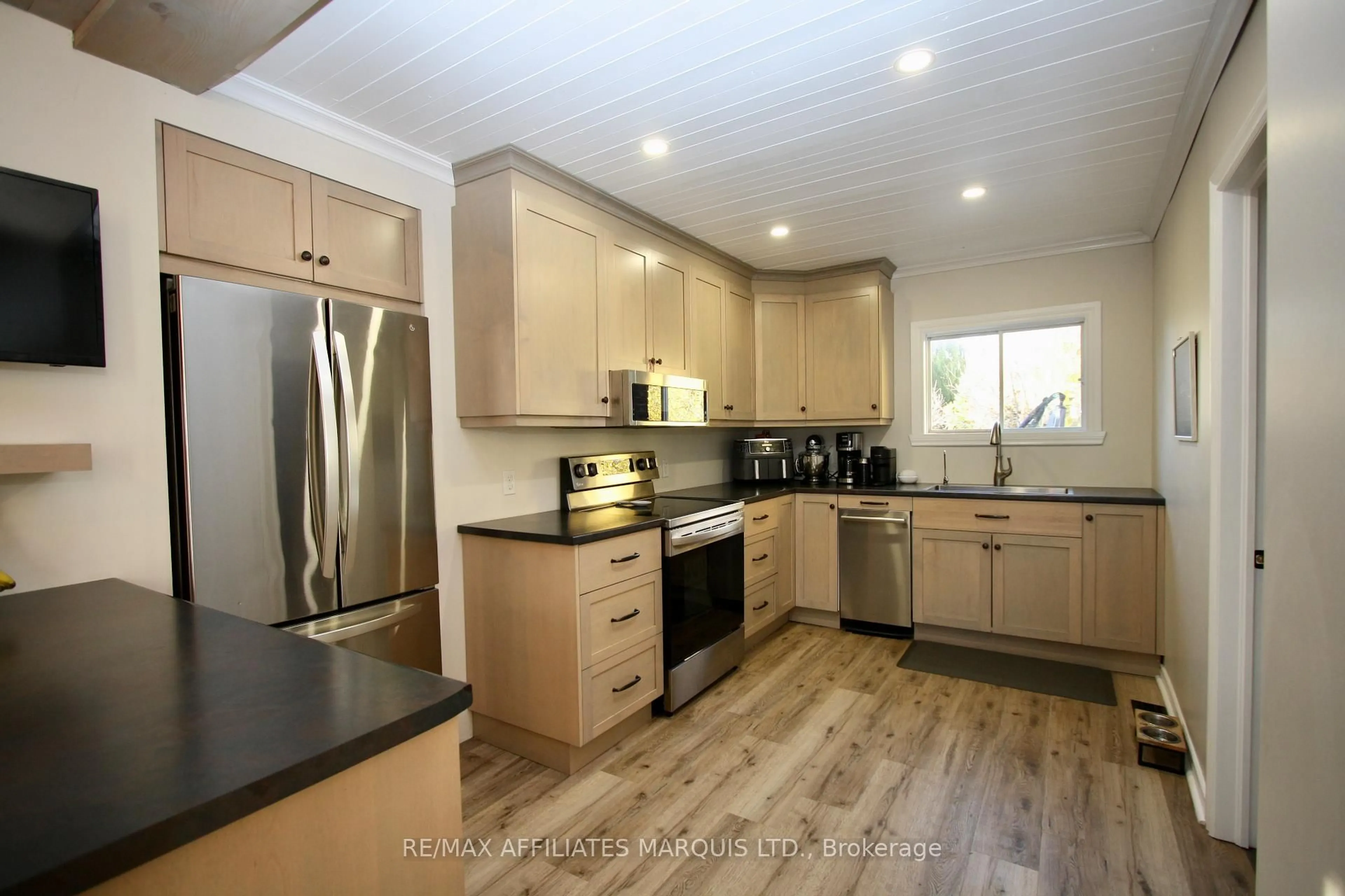 Unknown for 19663 William St, South Glengarry Ontario K0C 2J0