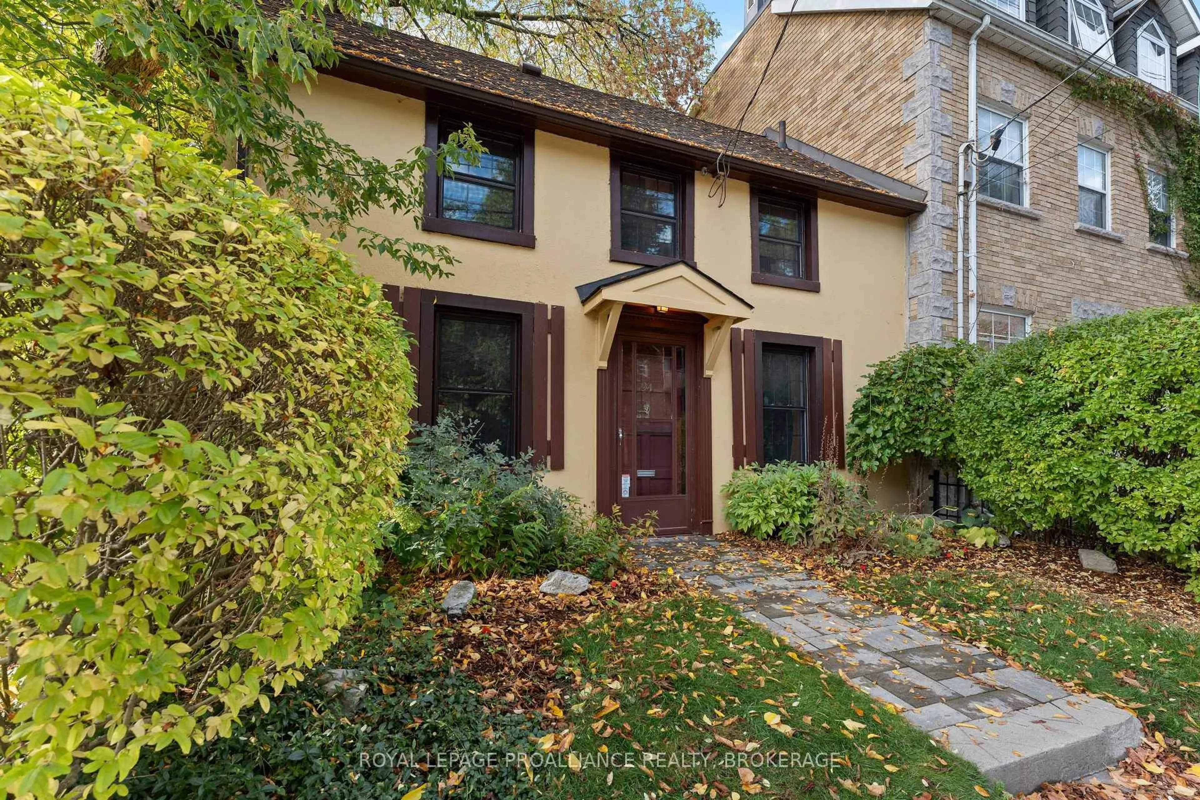 Home with brick exterior material, street for 94 William St, Kingston Ontario K7L 2C5