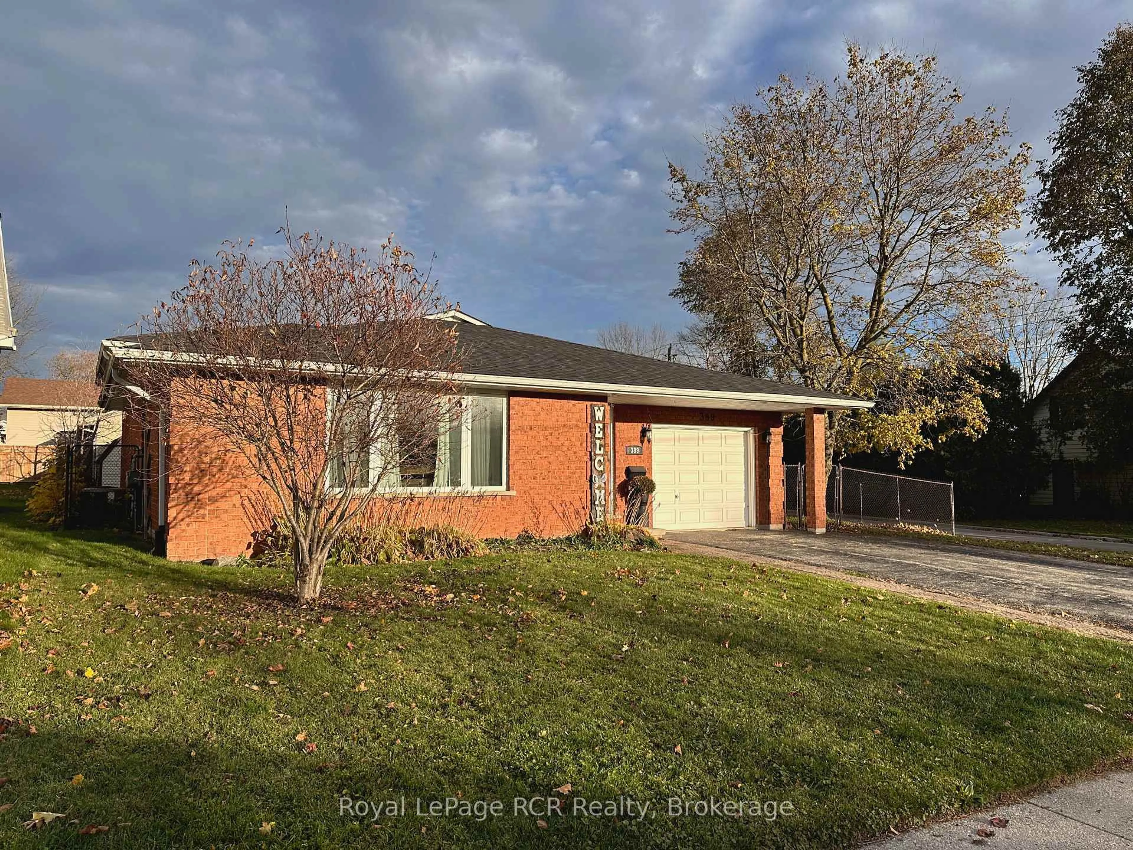 Home with brick exterior material, street for 389 17th Ave, Hanover Ontario N4N 3A2