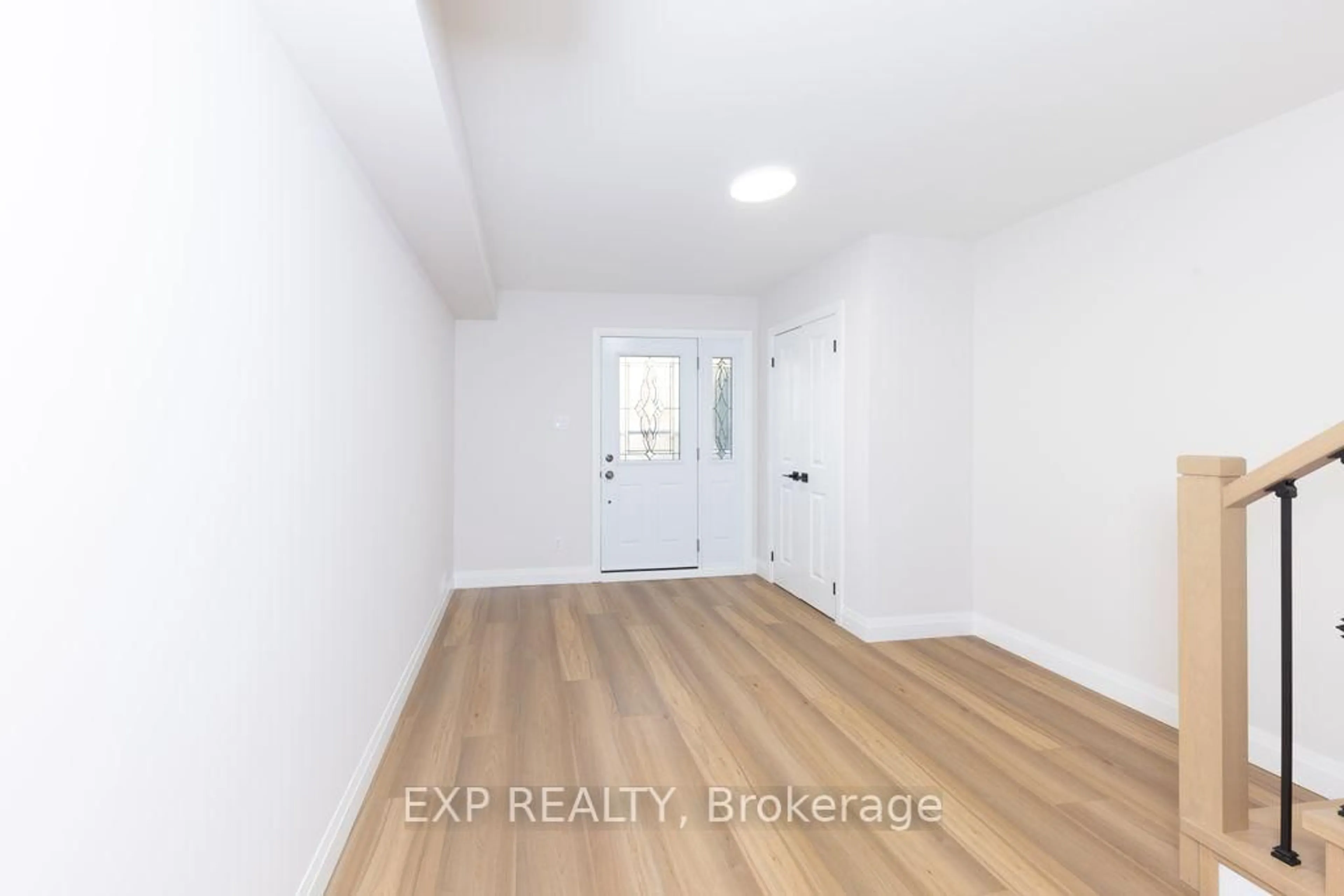 A pic of a room for 121 Ingleside Dr, Kitchener Ontario N2M 2G9