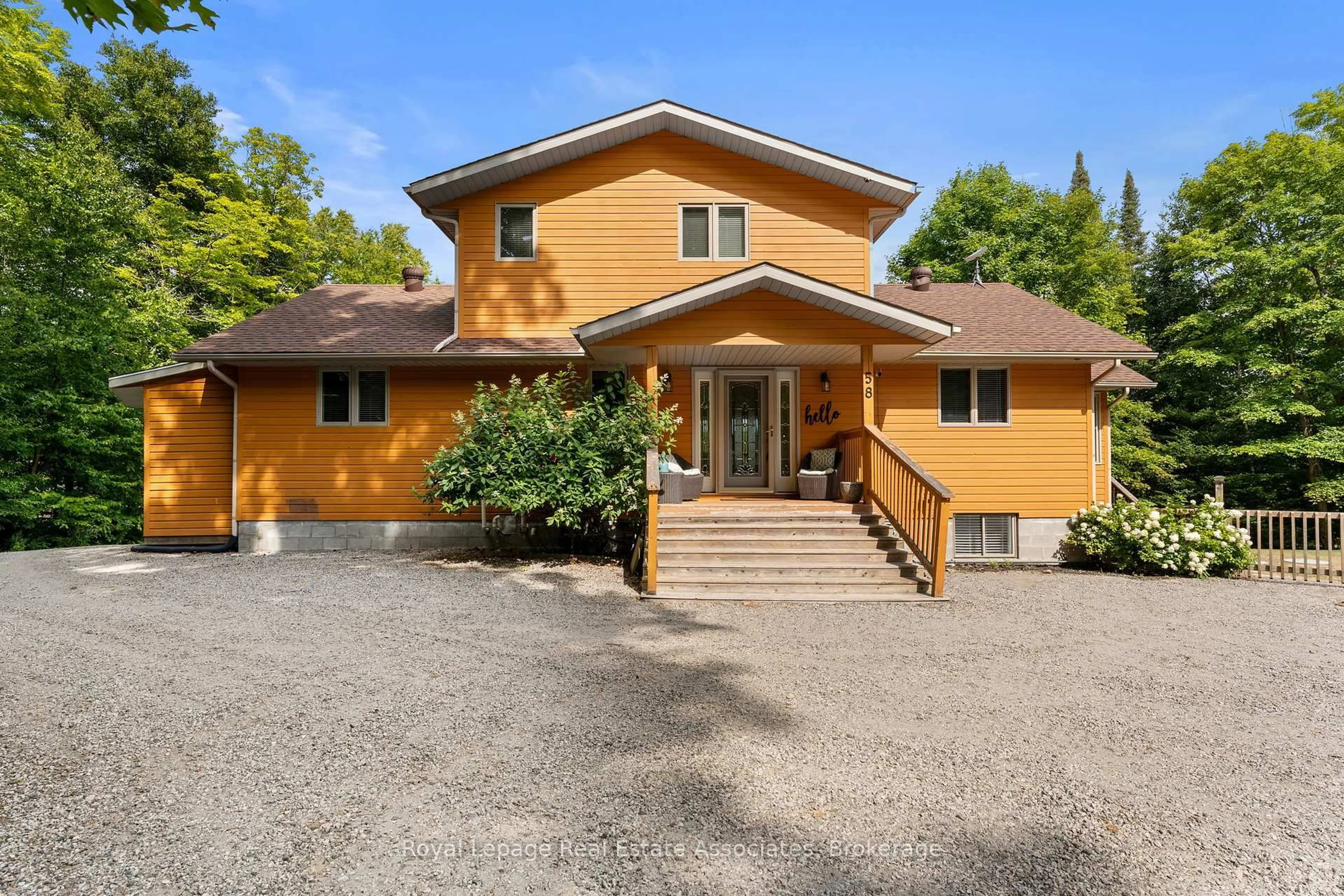 Home with brick exterior material, building for 58 Niagara Rd, Nipissing Ontario P0H 1W0