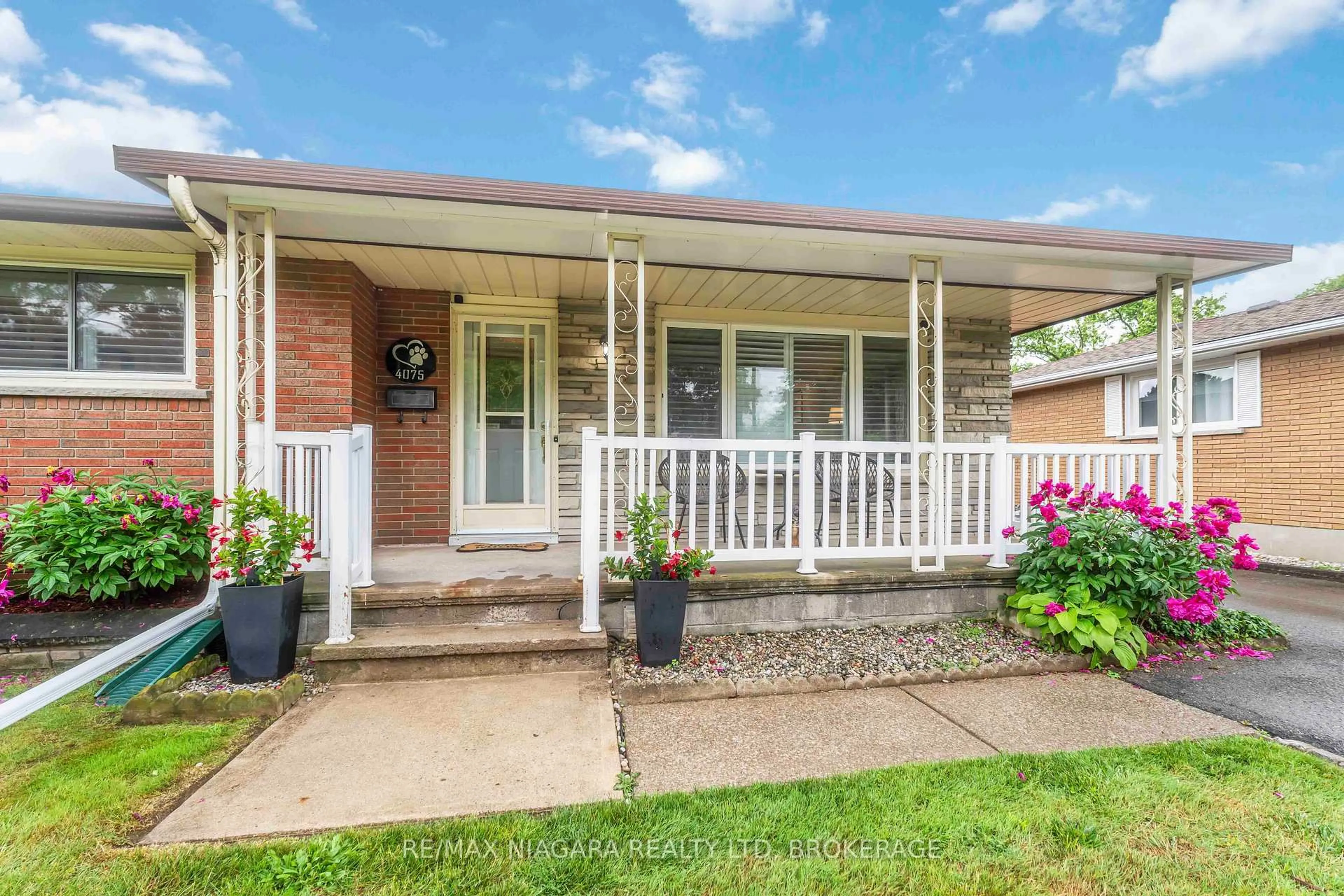 Unknown for 4075 Pettit Ave, Niagara Falls Ontario L2E 6K4