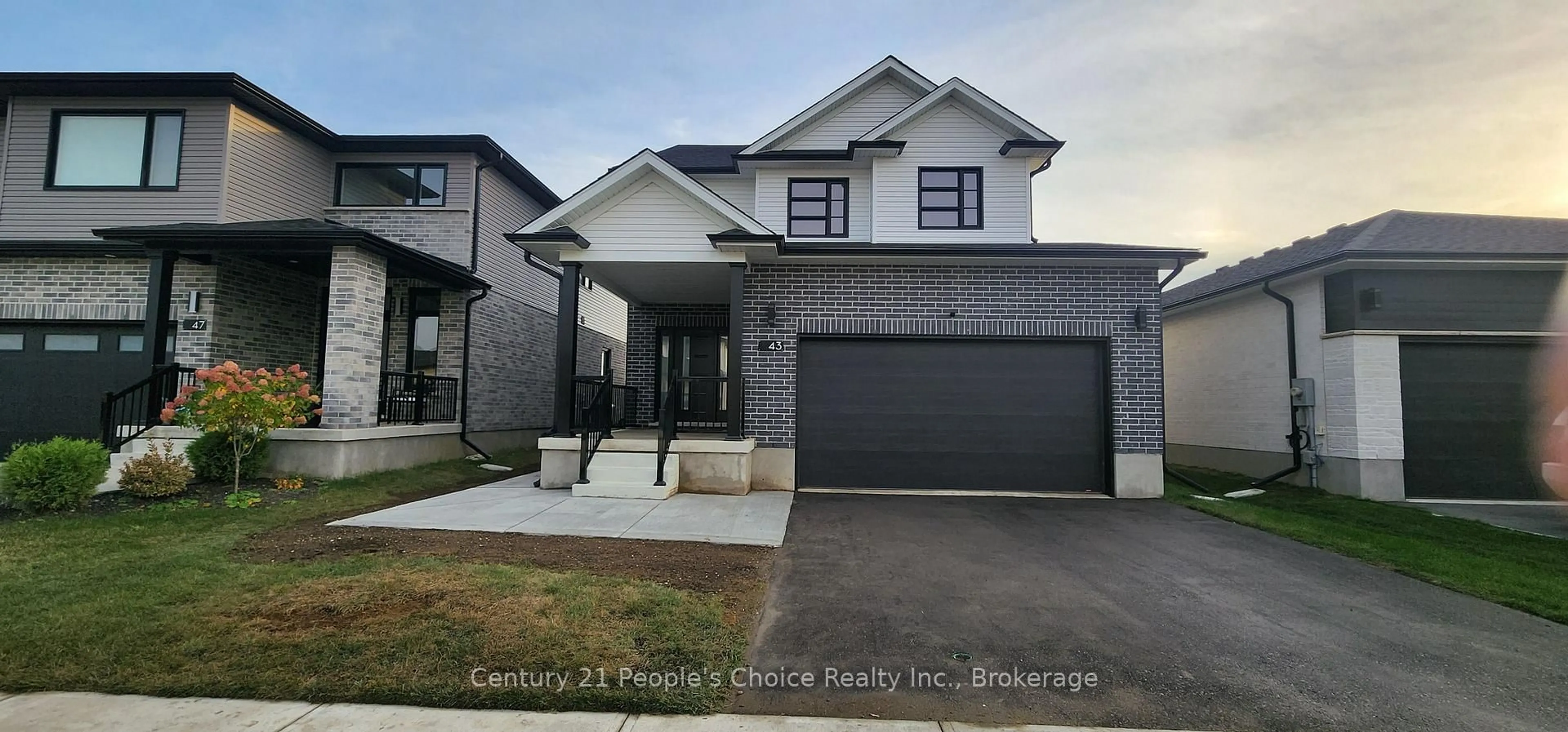 Unknown for 43 Weymouth St, Woolwich Ontario N3B 0E6