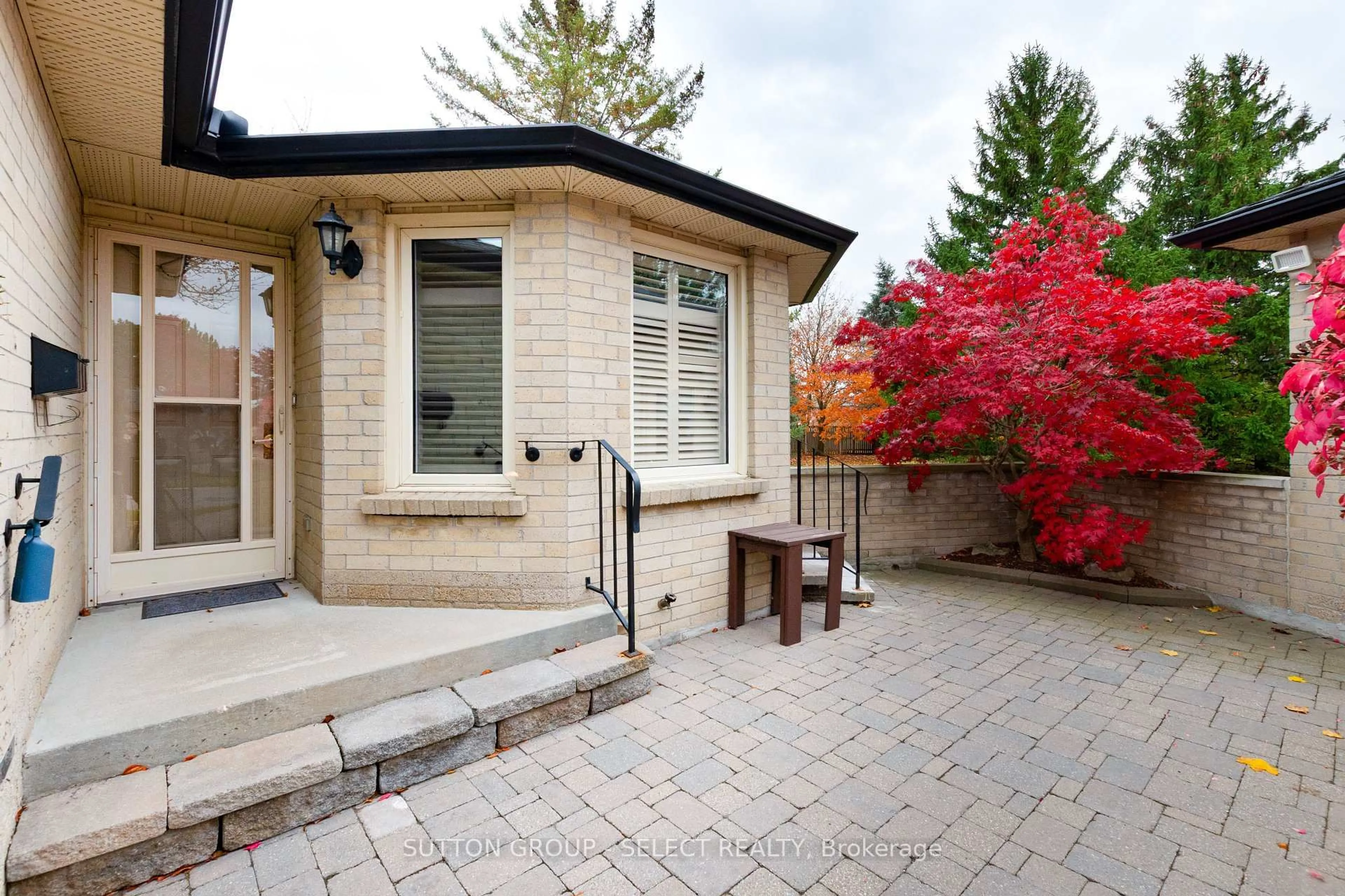 Patio, street for 163 Pine Valley Dr #28, London South Ontario N6J 4R4