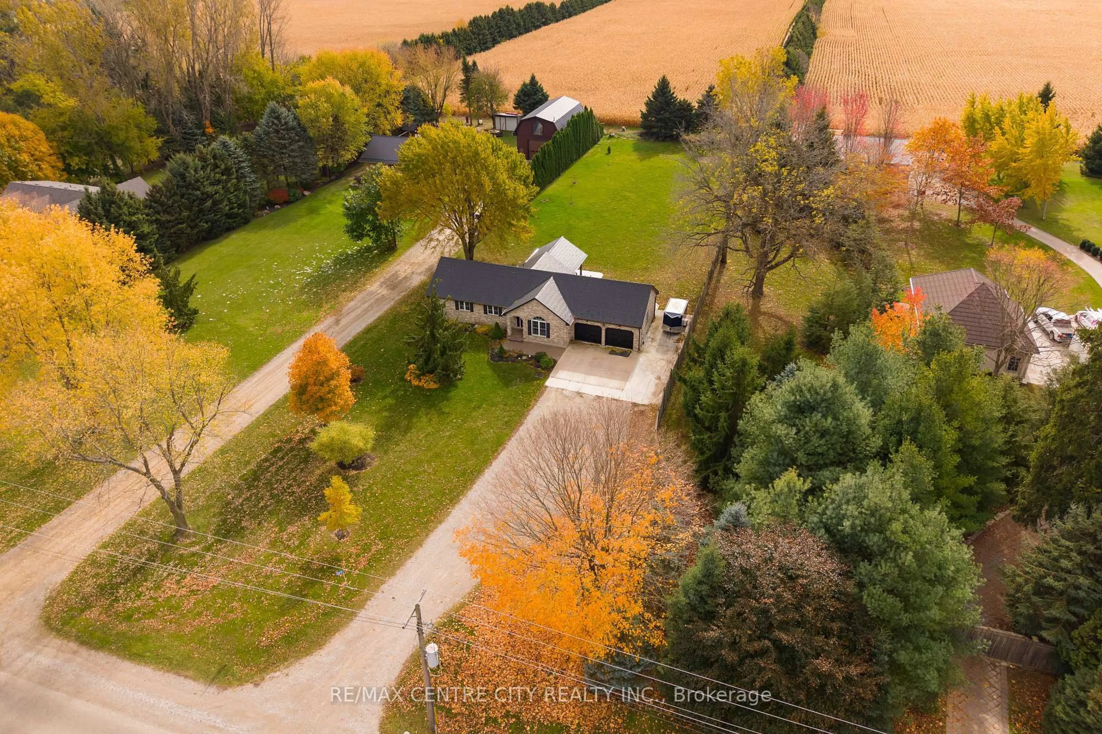 A pic from outside/outdoor area/front of a property/back of a property/a pic from drone, street for 50015 John Wise Line, Malahide Ontario N5H 2R5