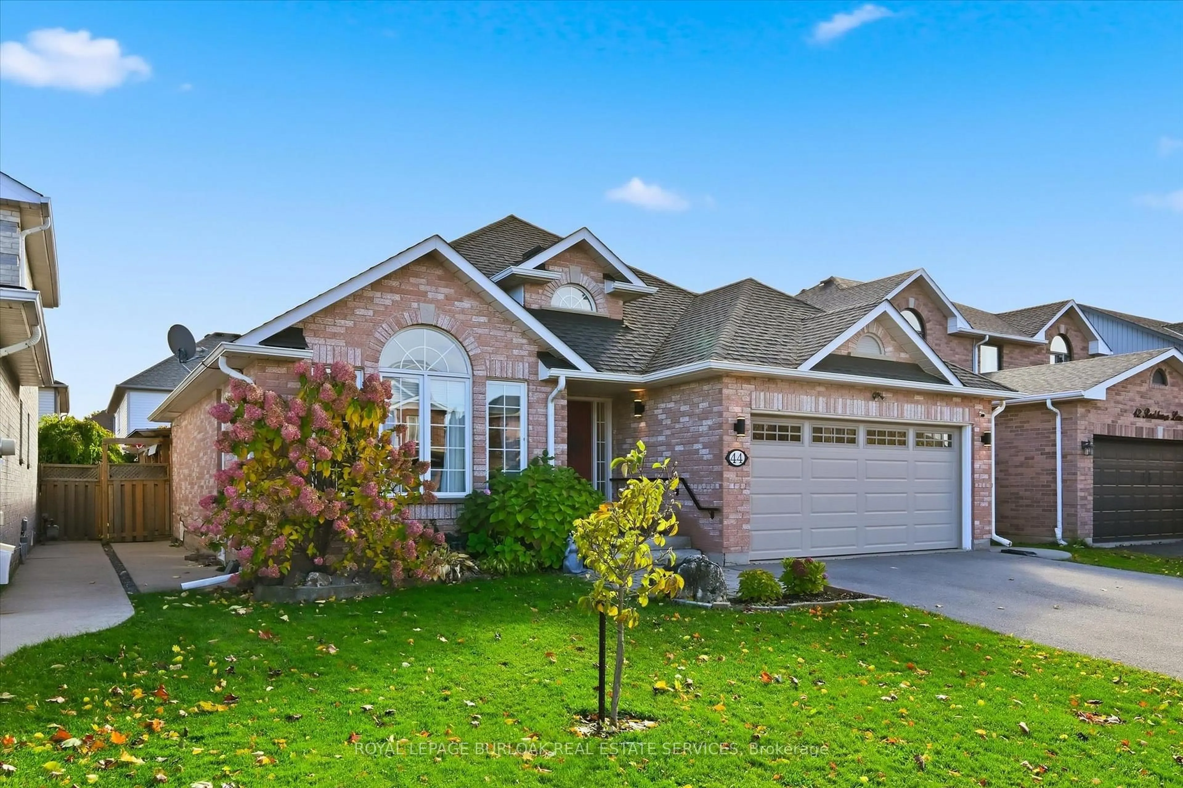 Home with brick exterior material, street for 44 Rockhaven Lane, Hamilton Ontario L8B 0J7