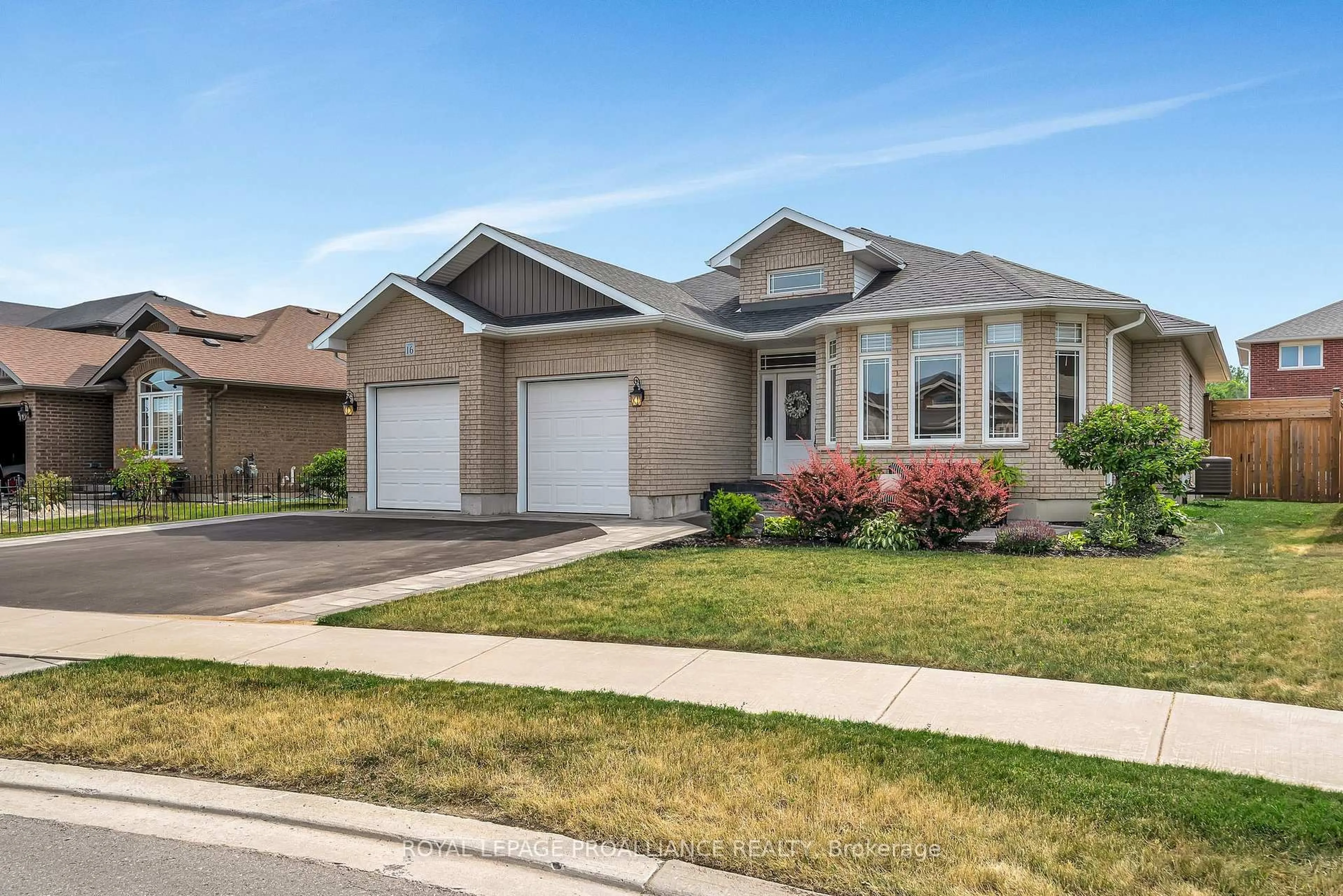 Home with vinyl exterior material, street for 16 Hummingbird Dr, Belleville Ontario K8N 0H7