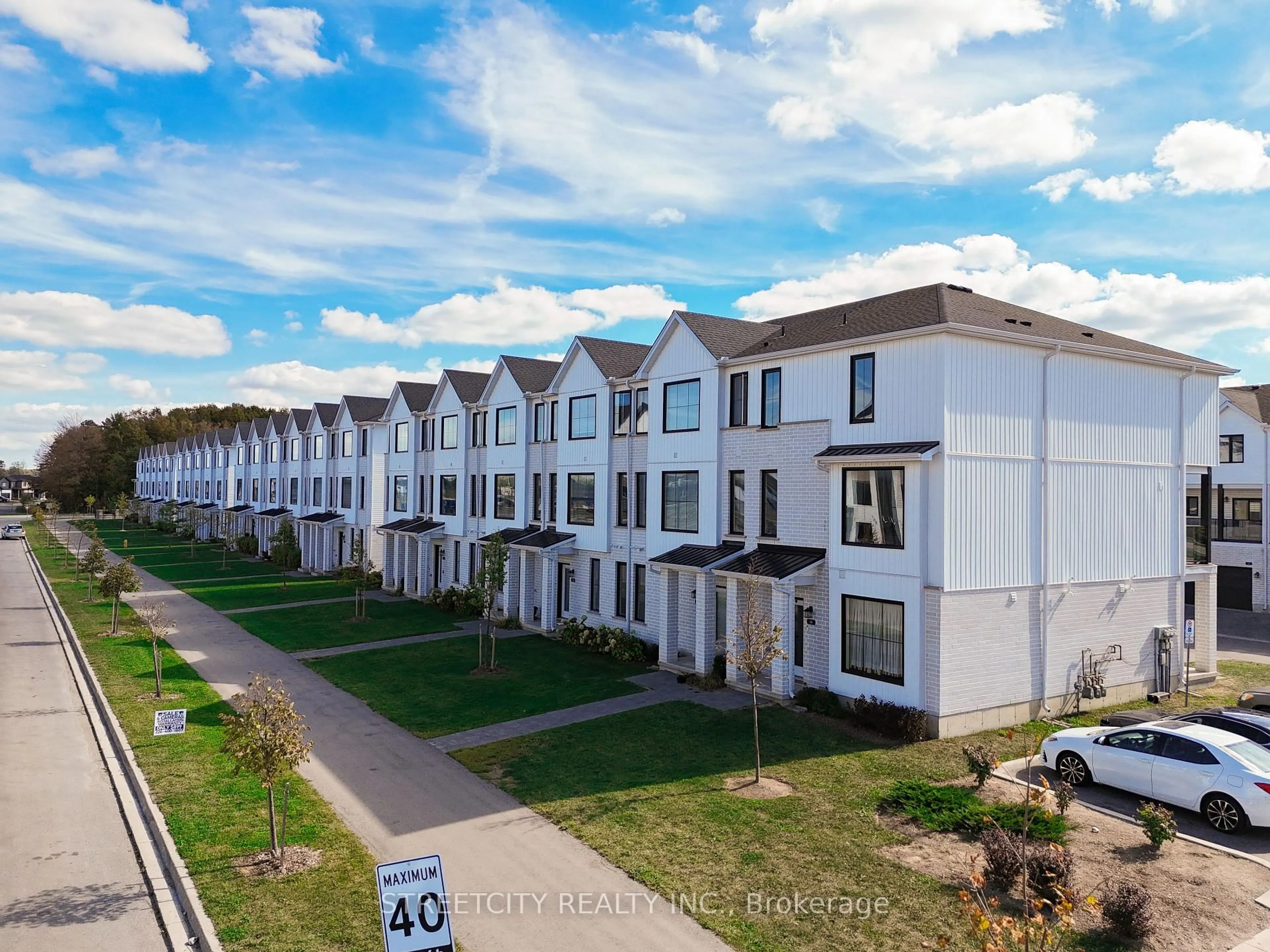 A pic from outside/outdoor area/front of a property/back of a property/a pic from drone, unknown for 1781 Henrica Ave #64, London North Ontario N6G 0Y2