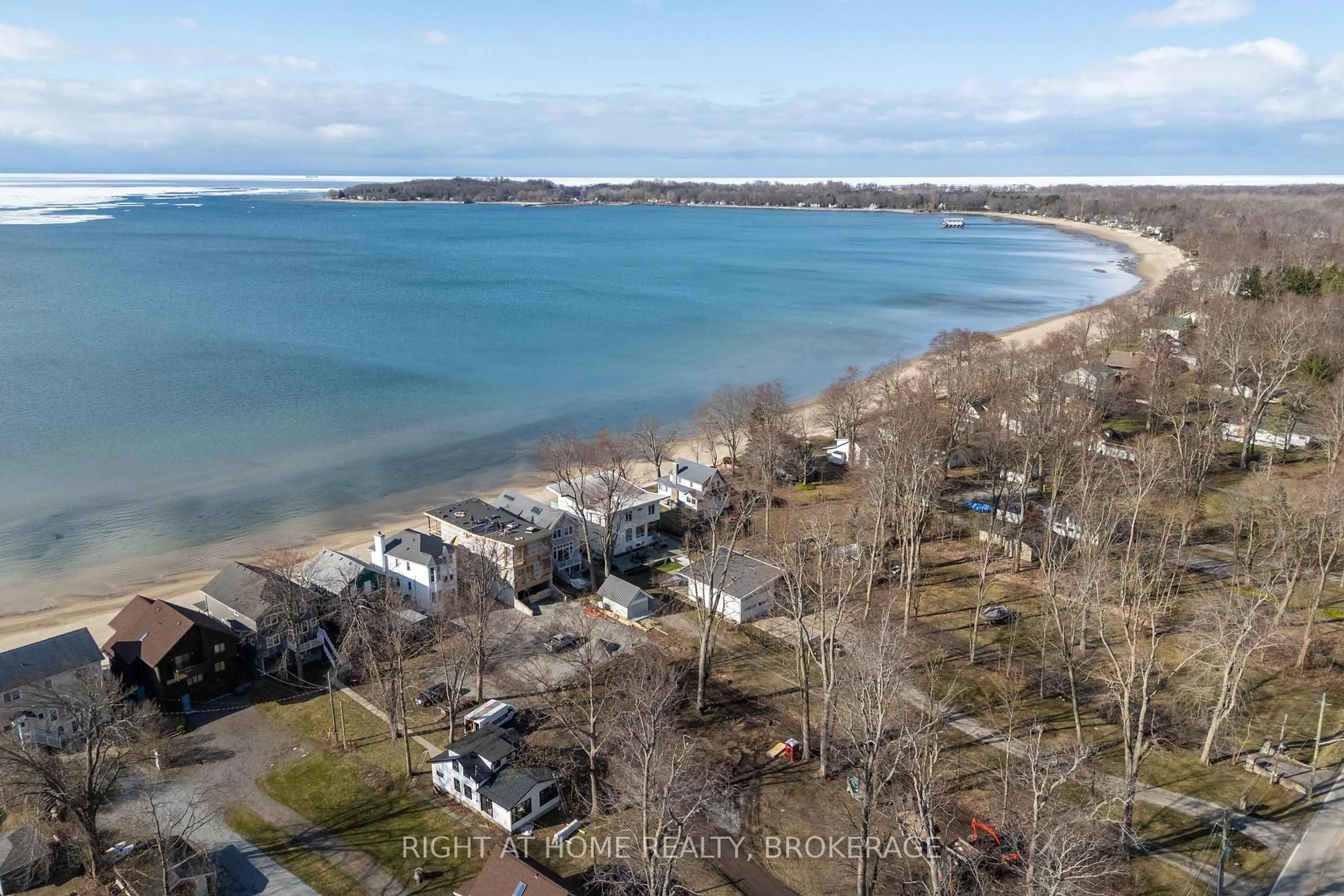 A pic from outside/outdoor area/front of a property/back of a property/a pic from drone, water/lake/river/ocean view for 4345 Erie Rd, Fort Erie Ontario L0S 1B0